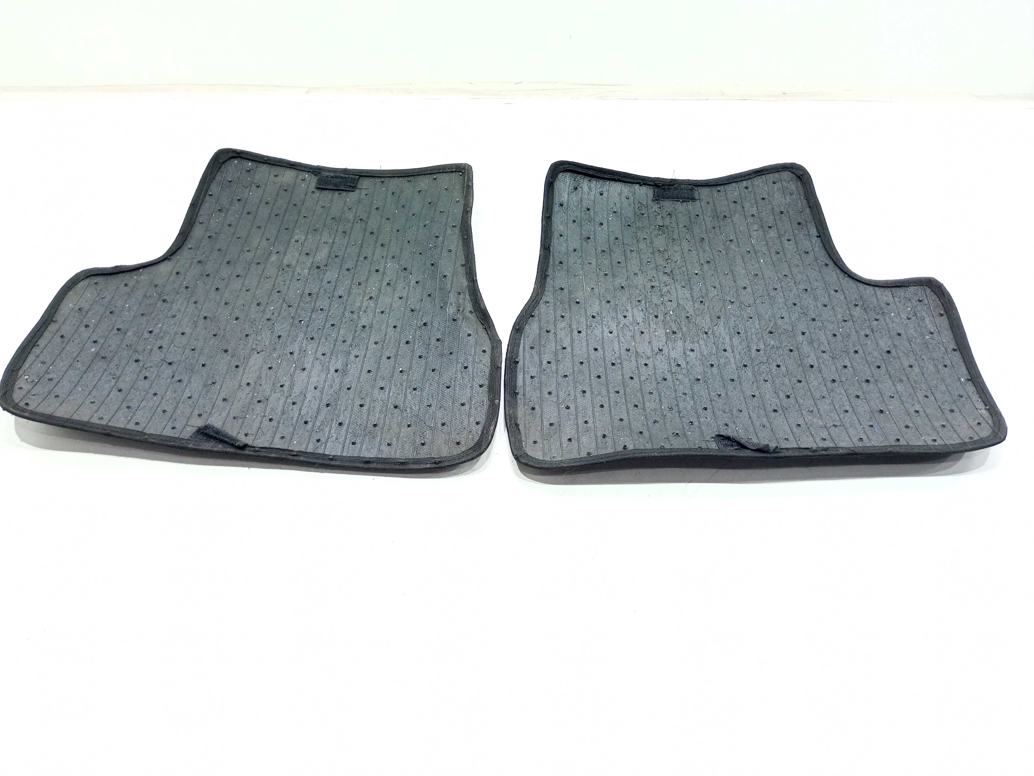 Par Tapete Traseiro Citroen C3 1.6 2017 4