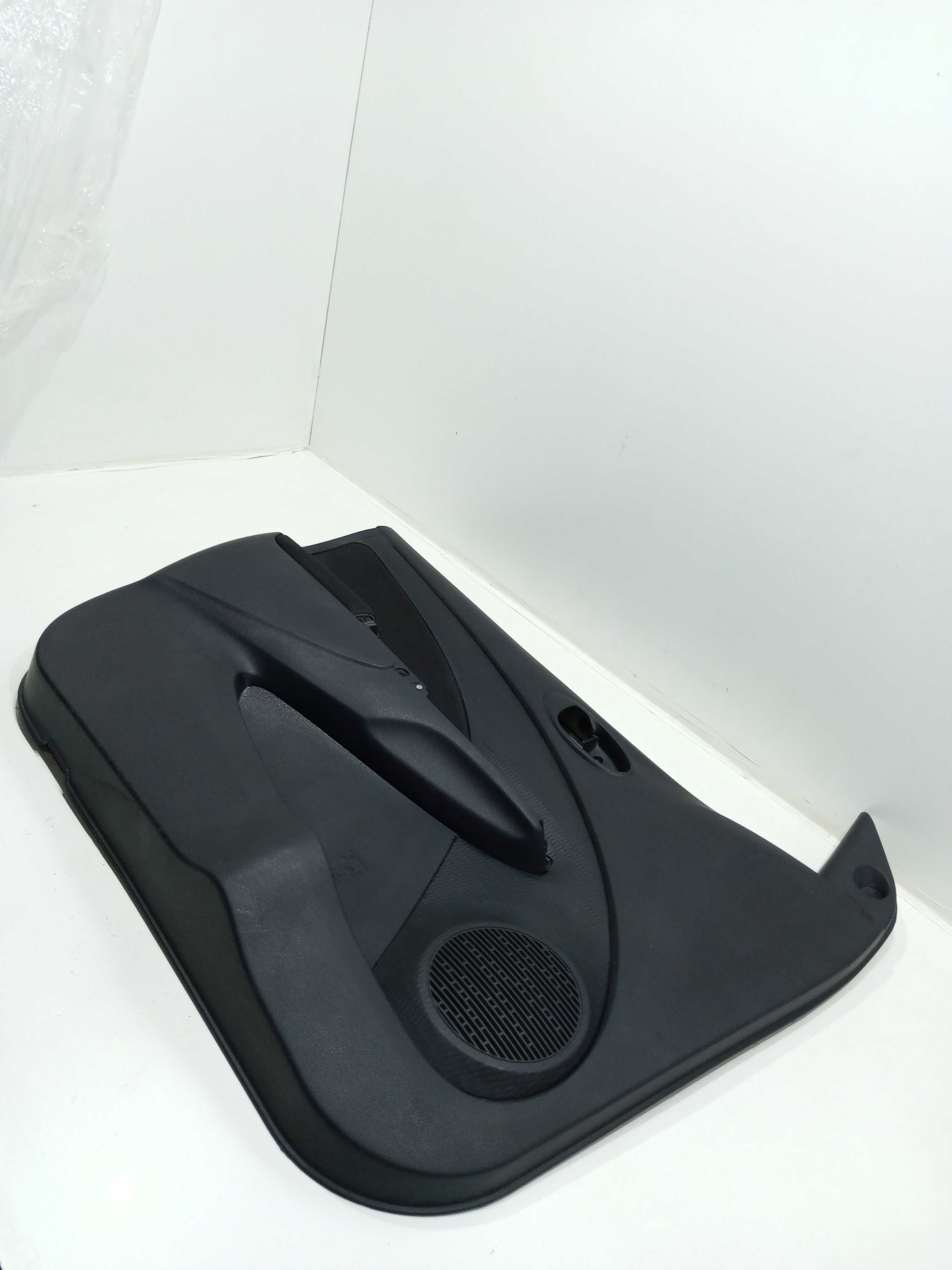 Forro De Porta Dianteira Esquerda Etios 1.3 X 2016 Hatch 2