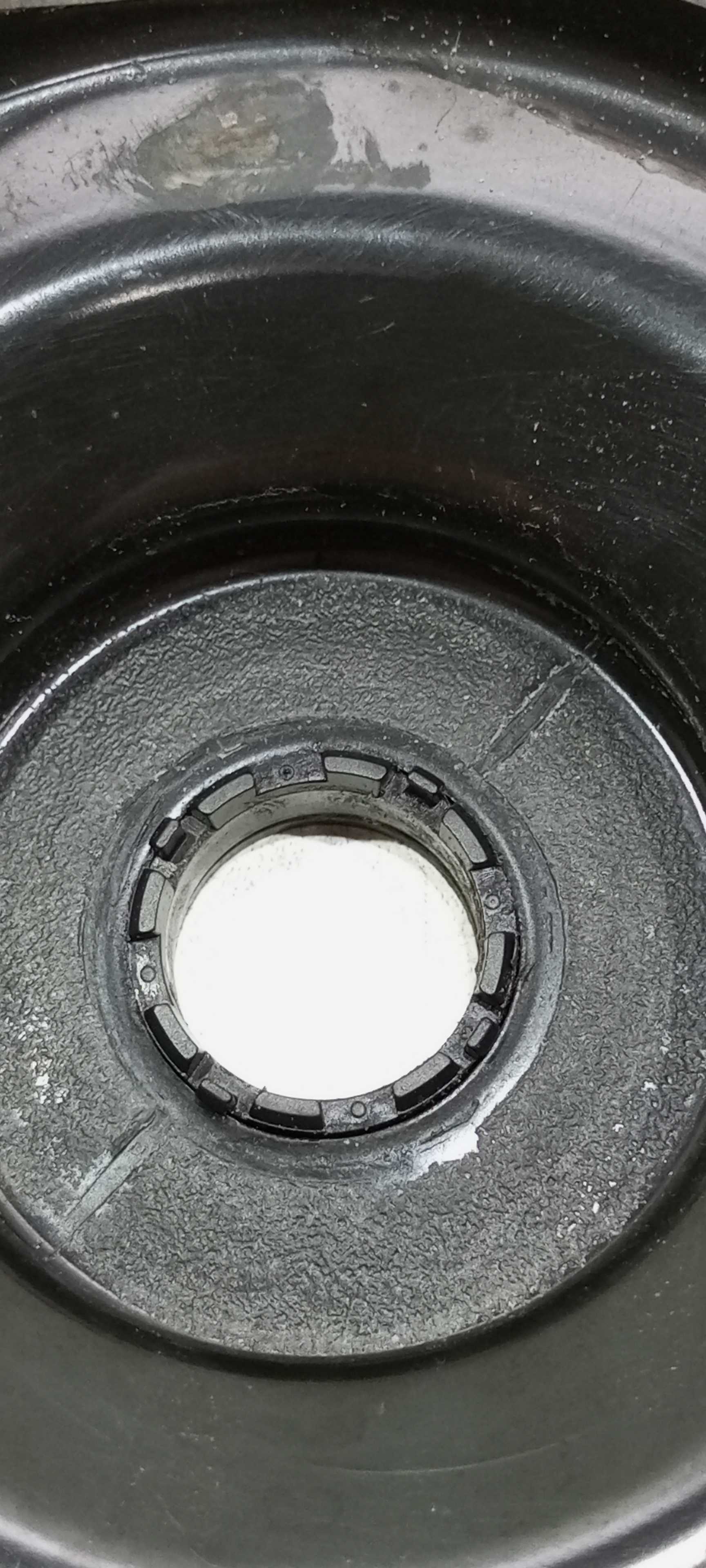 Prato Superior Mola Dianteira Toyota Etios 1.3 X Hatch 2016 4