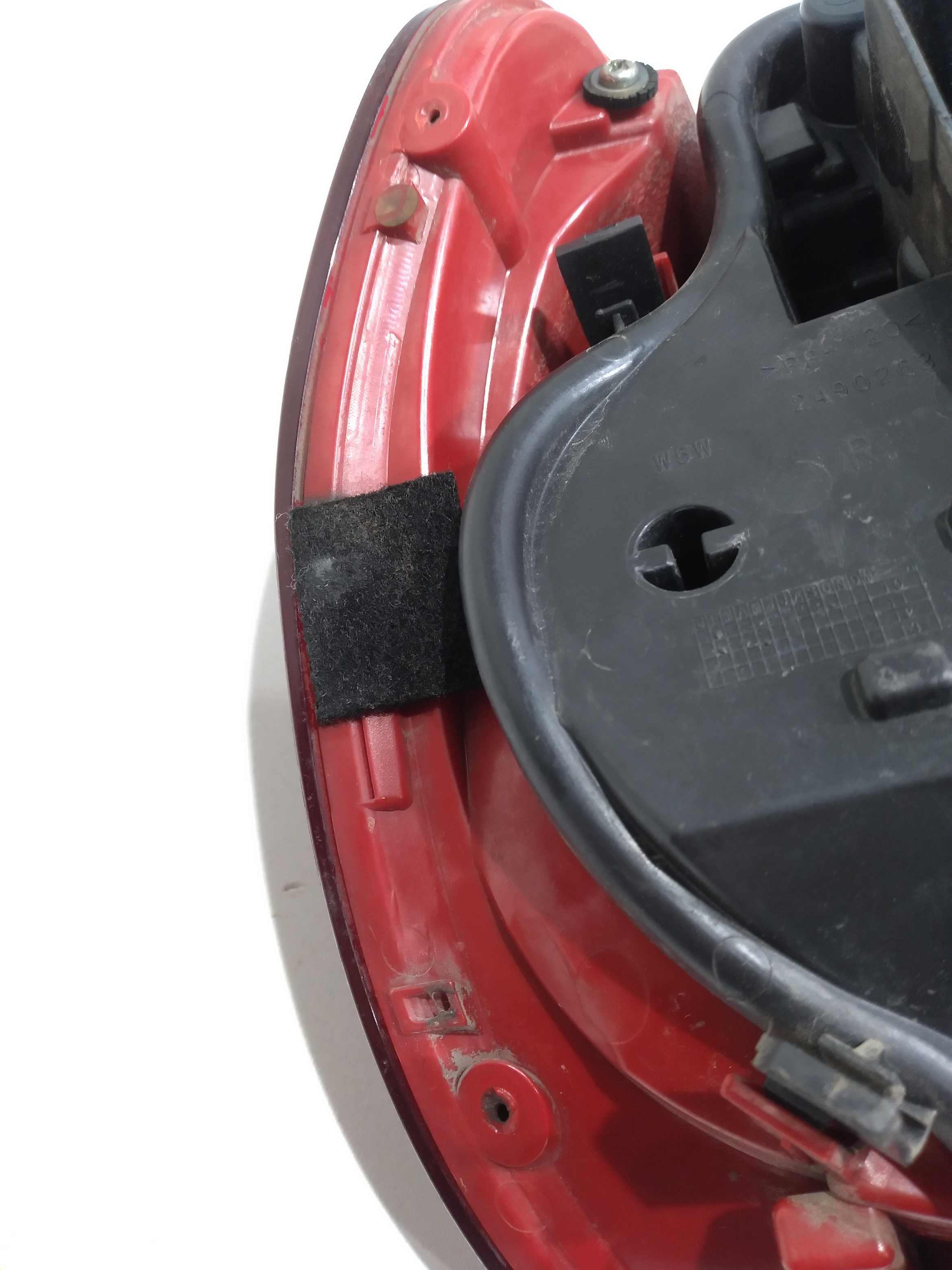 Lanterna Fume Traseira Direita Vw Fox 2012 5