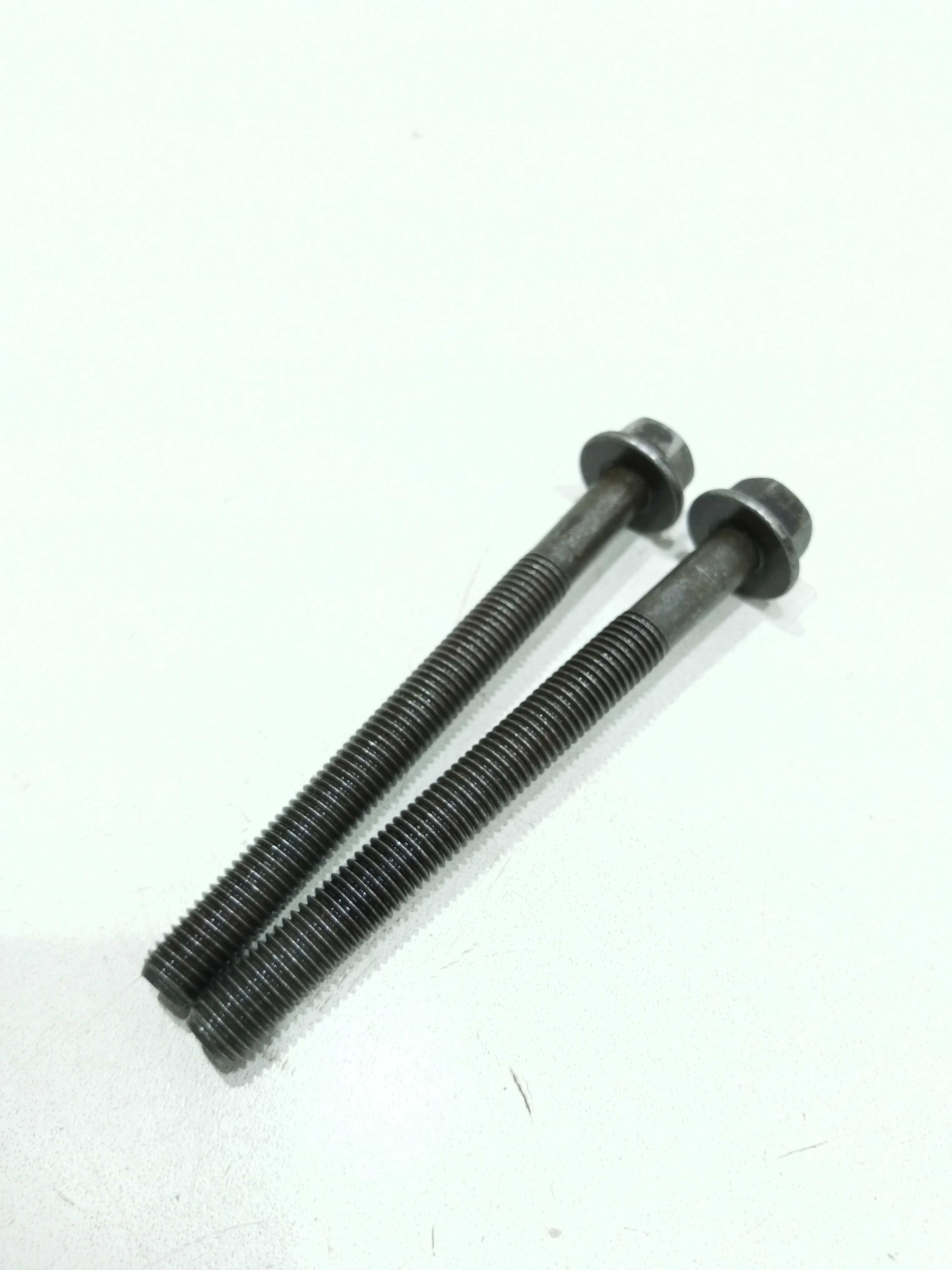 Par Parafusos Cabeçote Fiat Strada 1.4 Evo 2022 2