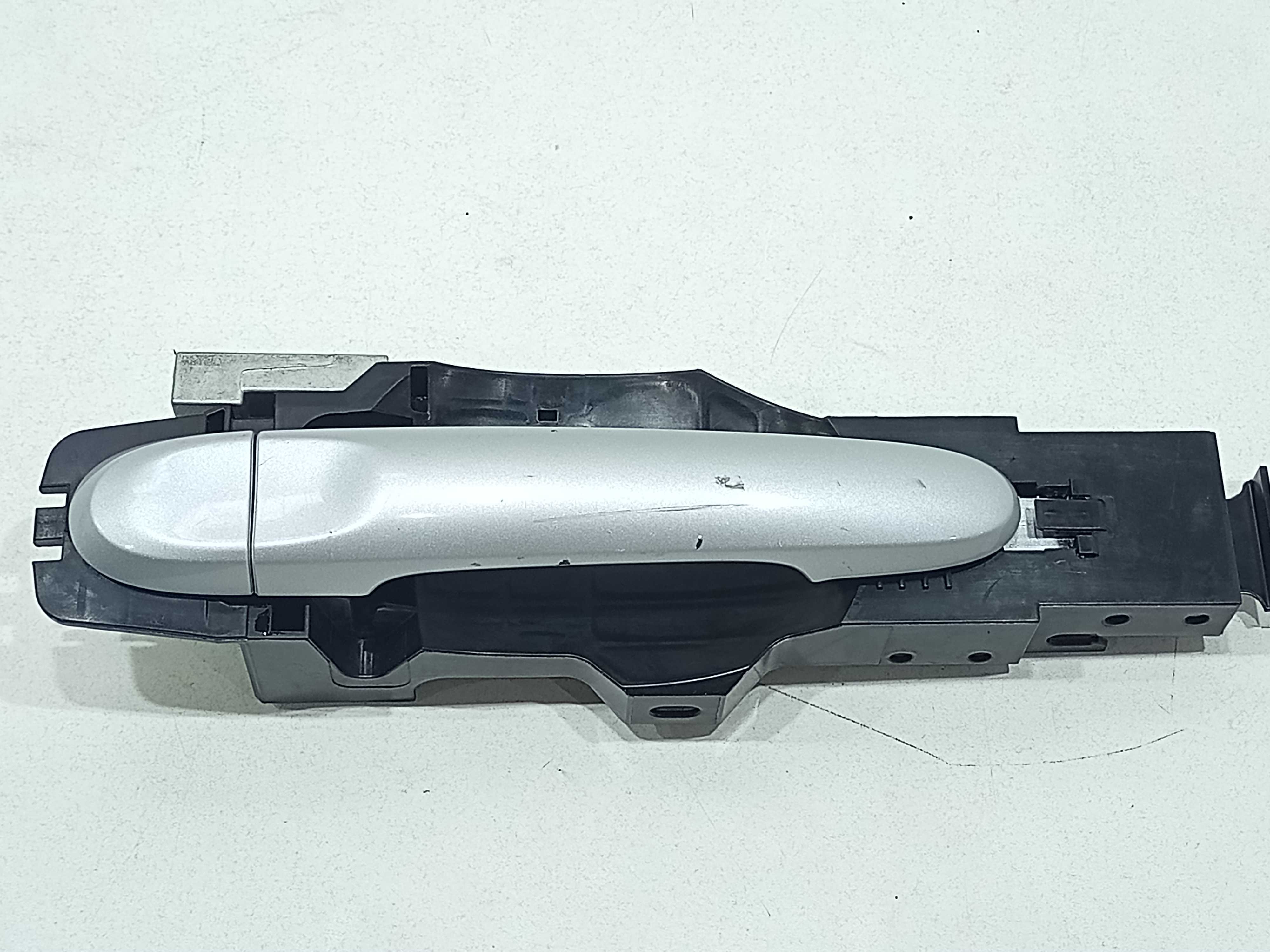 Puxador Externo Porta Dianteira Esquerda Nissan Versa 2019 3