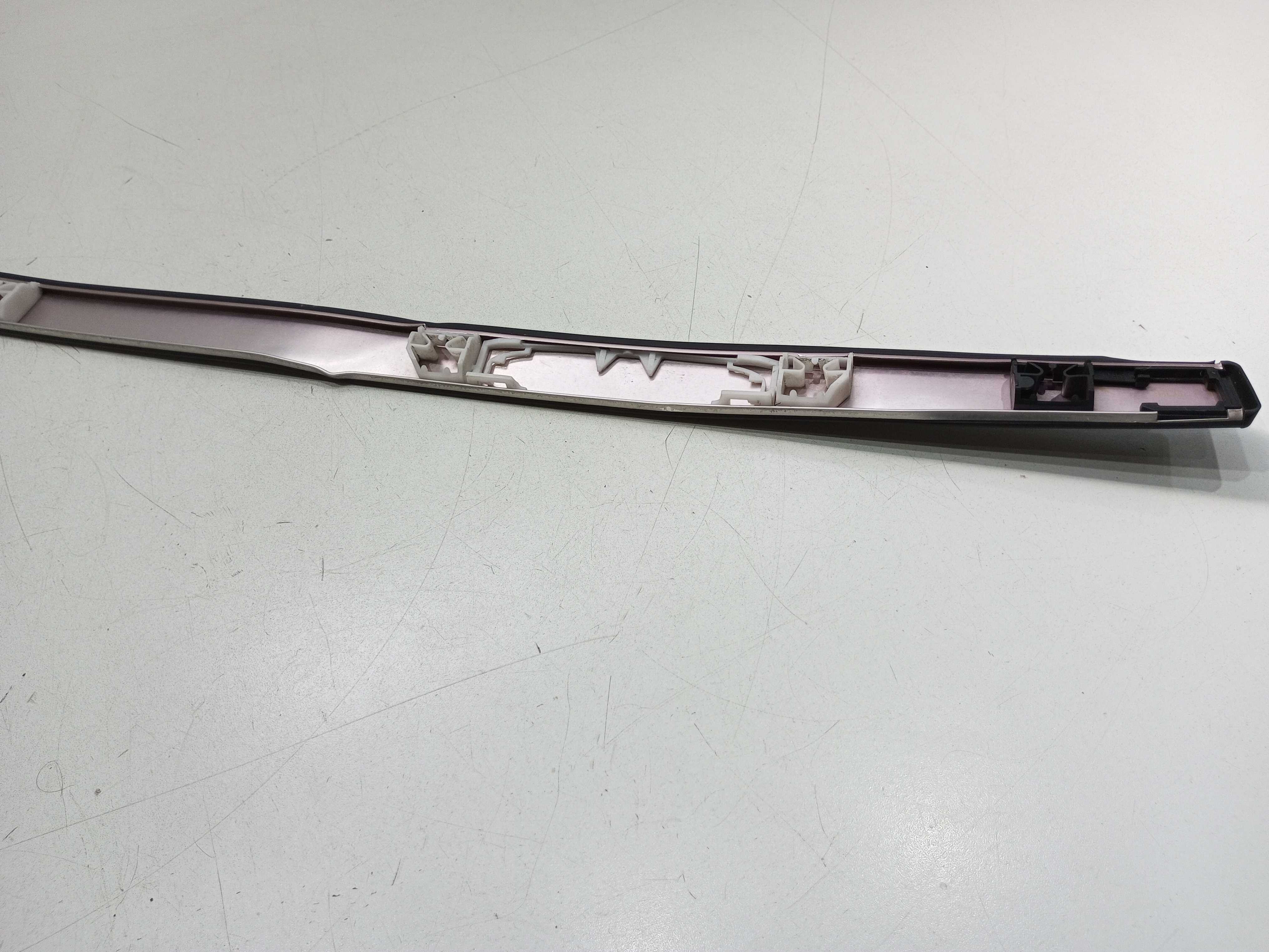 Friso Teto  Lado Esquerdo Citroen C3 1.6 2014 Detalhes 5