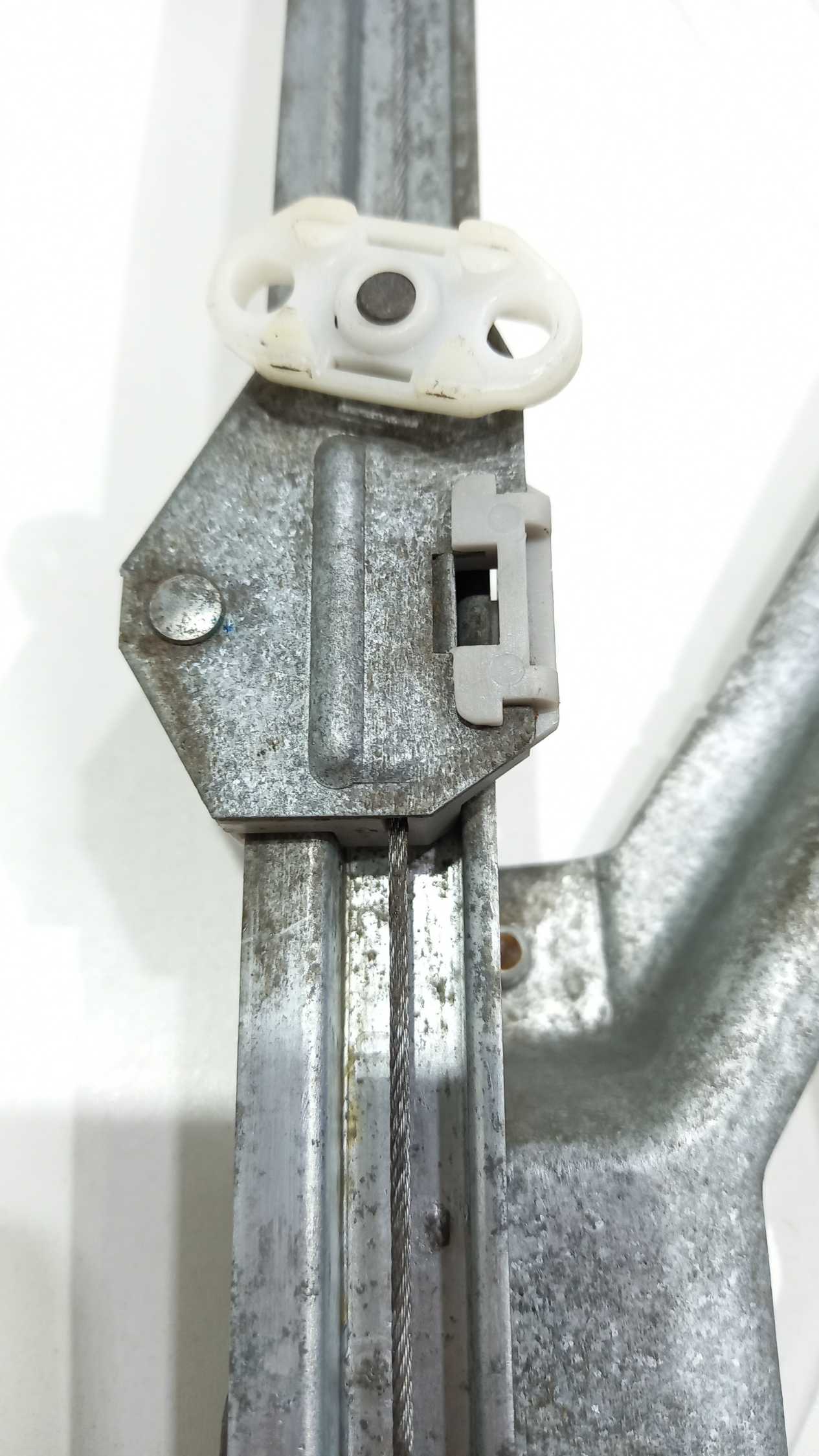 Maquina De Vidro Manual Traseira Direita Gm Corsa 4p 2002 3
