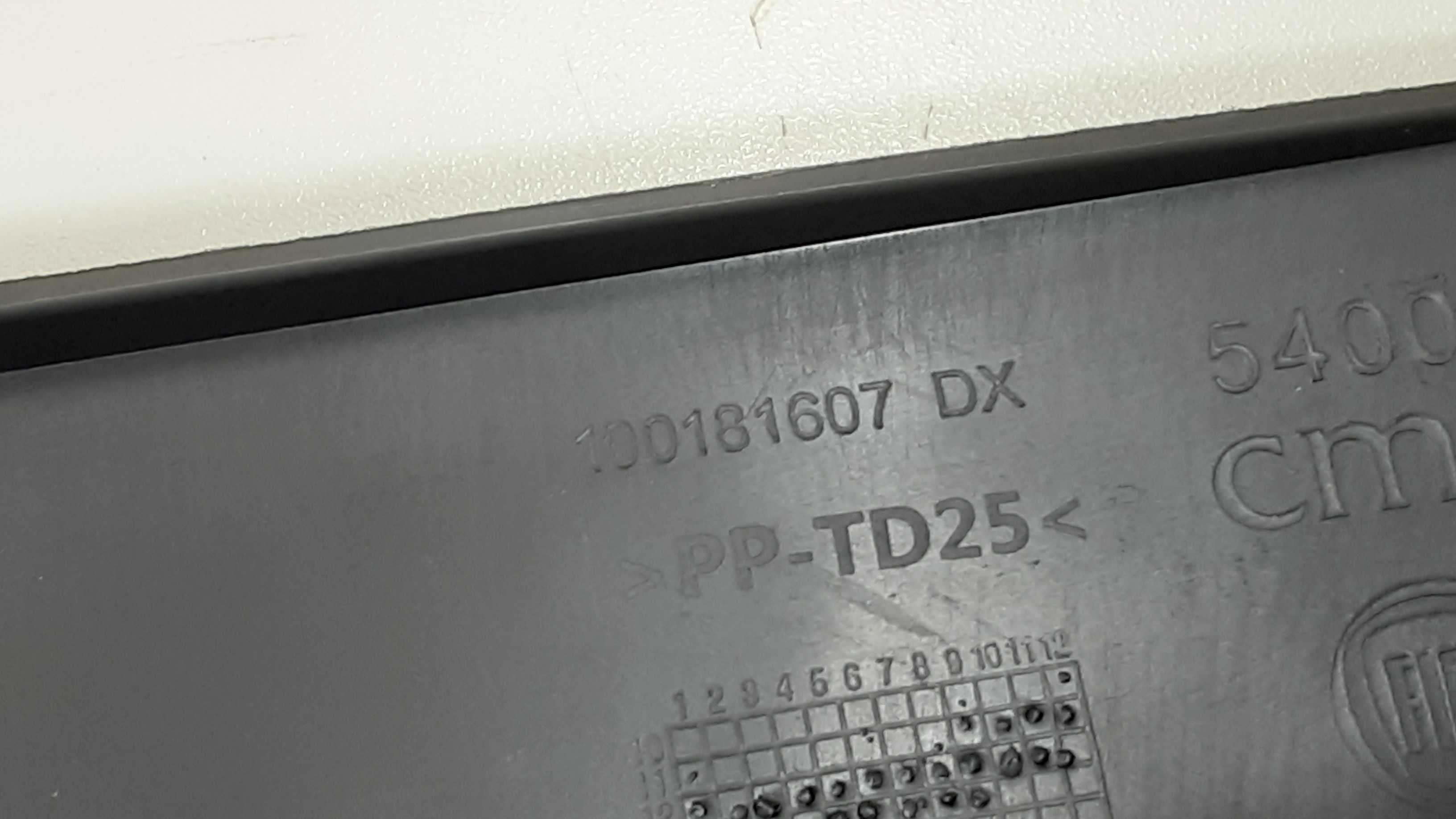 Soleira Dianteira Direita Fiat Grand Siena Attrac. 2013 3