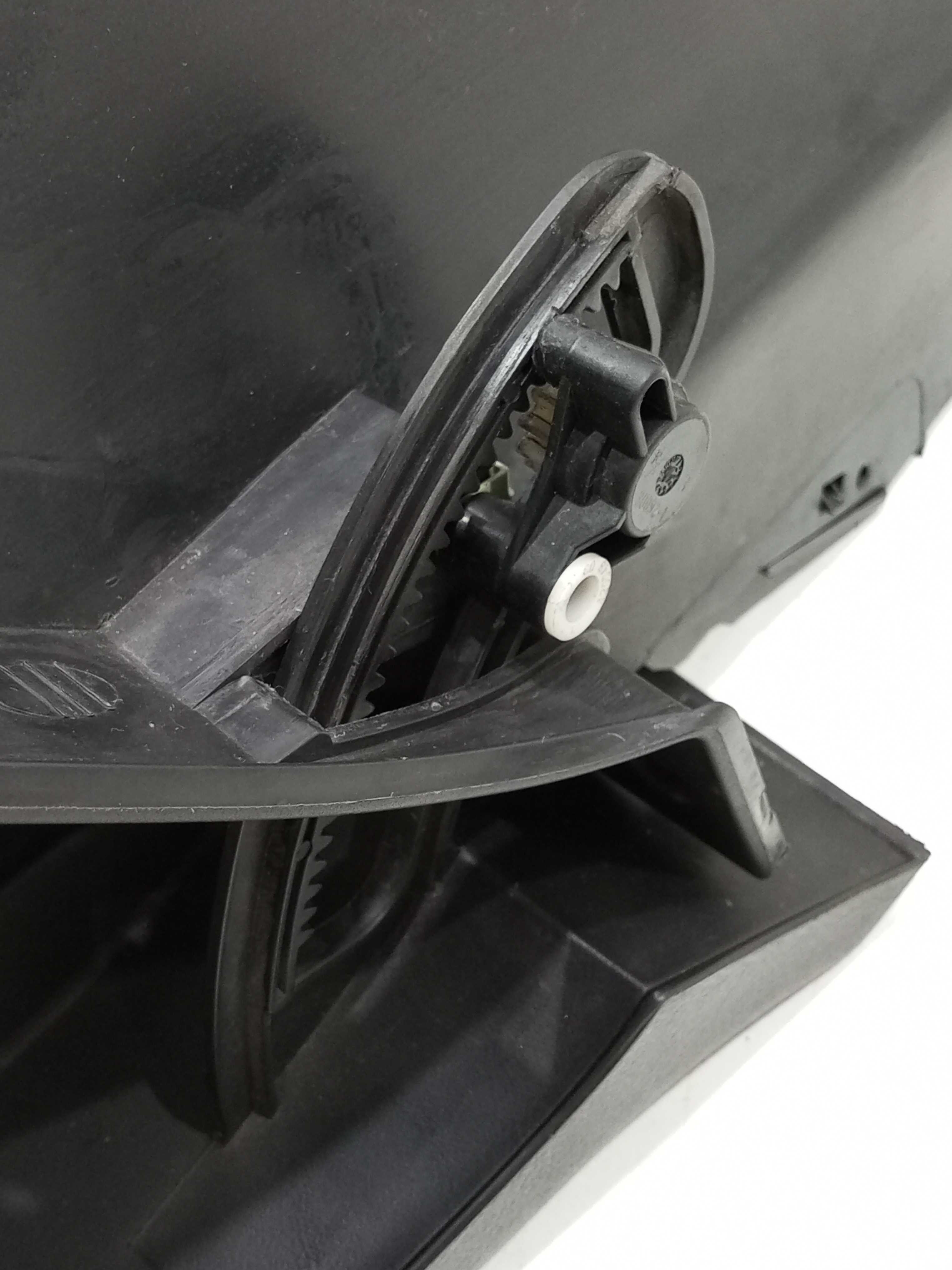 Porta Luvas Peugeot 307 2.0 Rallye 2004 6