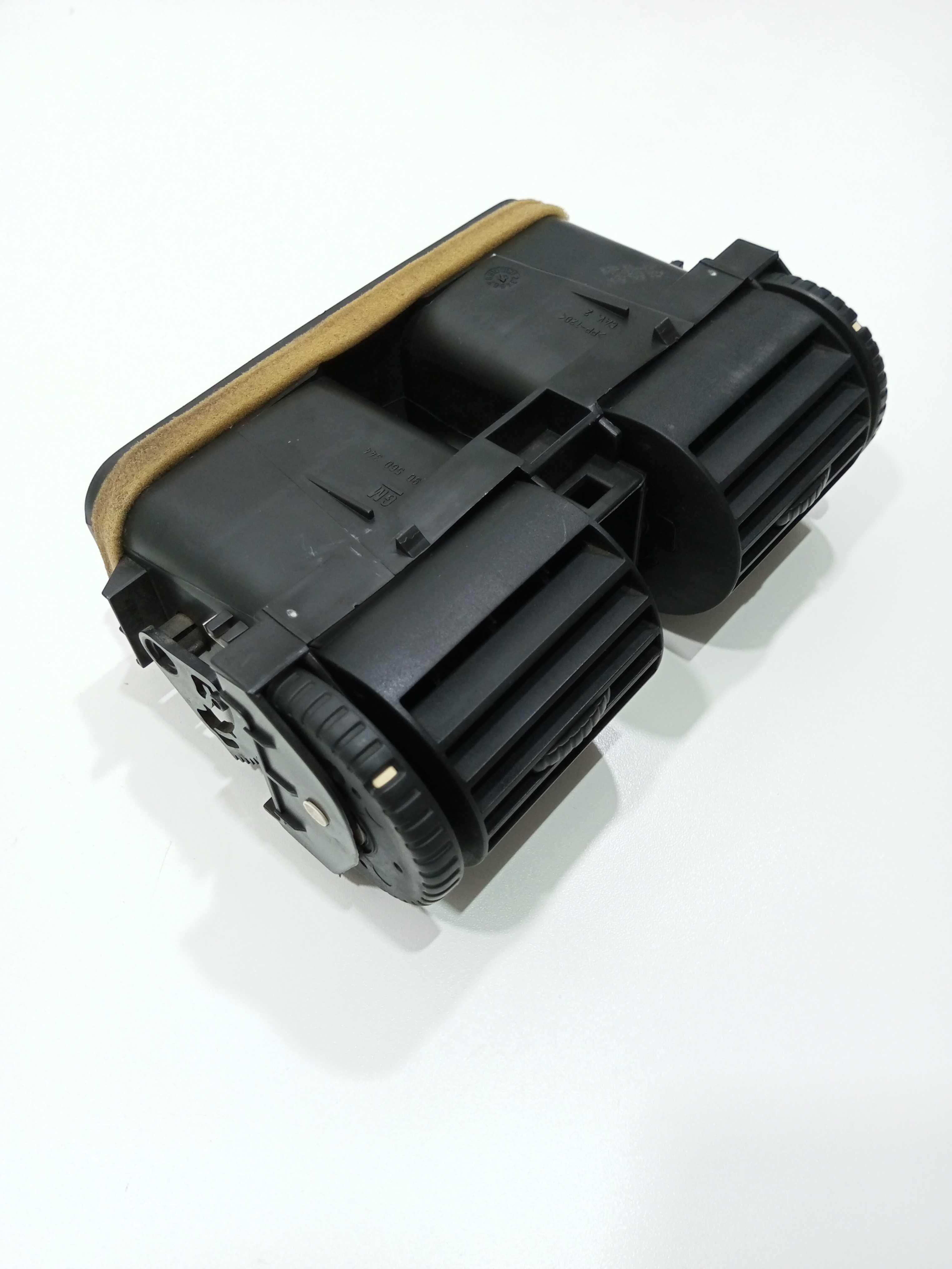 Difusor De Ar Condicionado Central Gm Astra 2.0 2001 3
