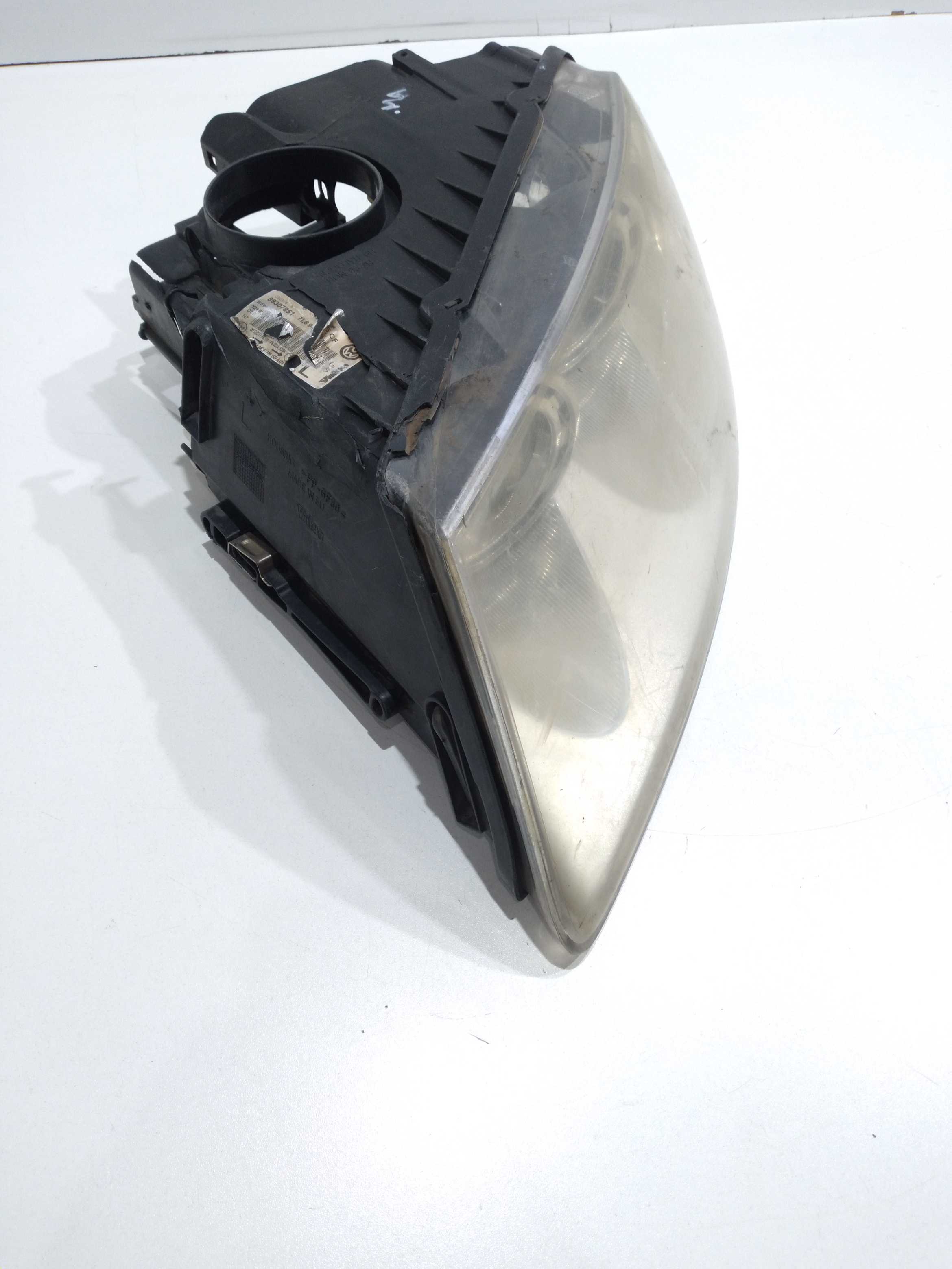 Farol Lado Esquerdo Vw Touareg 4.2 V8 2005  Retirada Peças Esquerdo/motorista 2