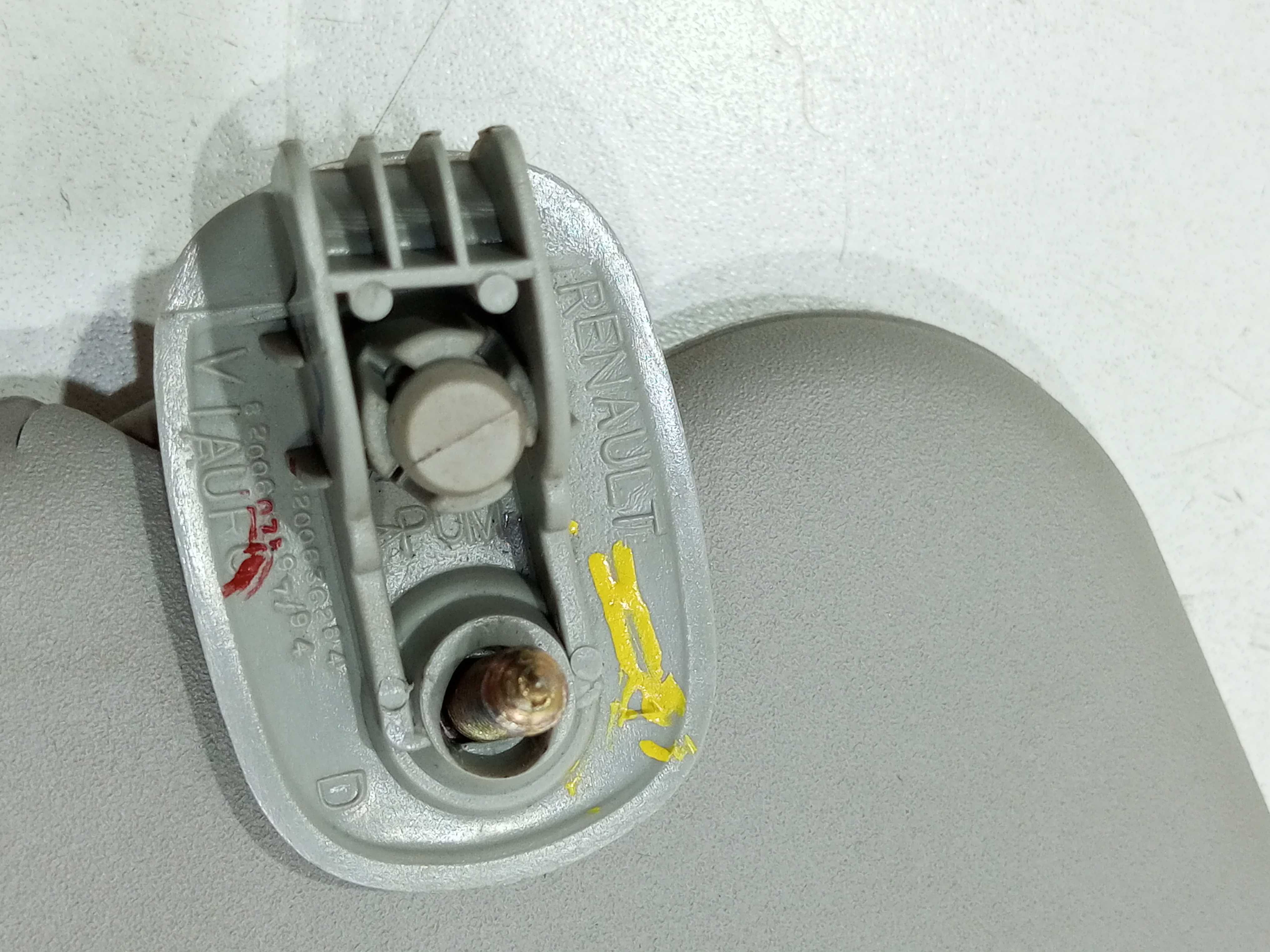 Quebrasol Lado Direito Renault Duster 1.6 2014 5