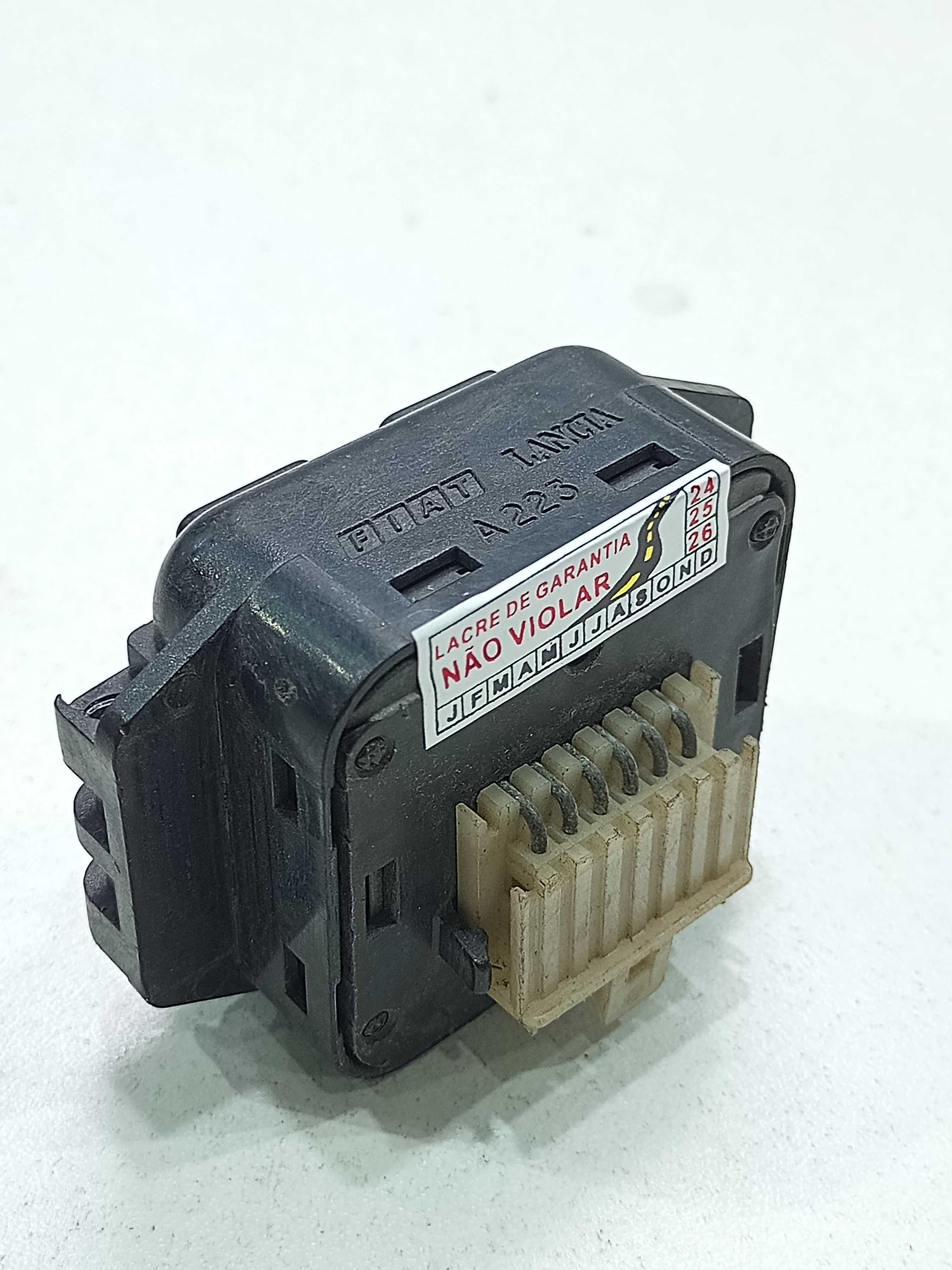 Comando Botão Vidro Motorista Tipo 1995 A223 2