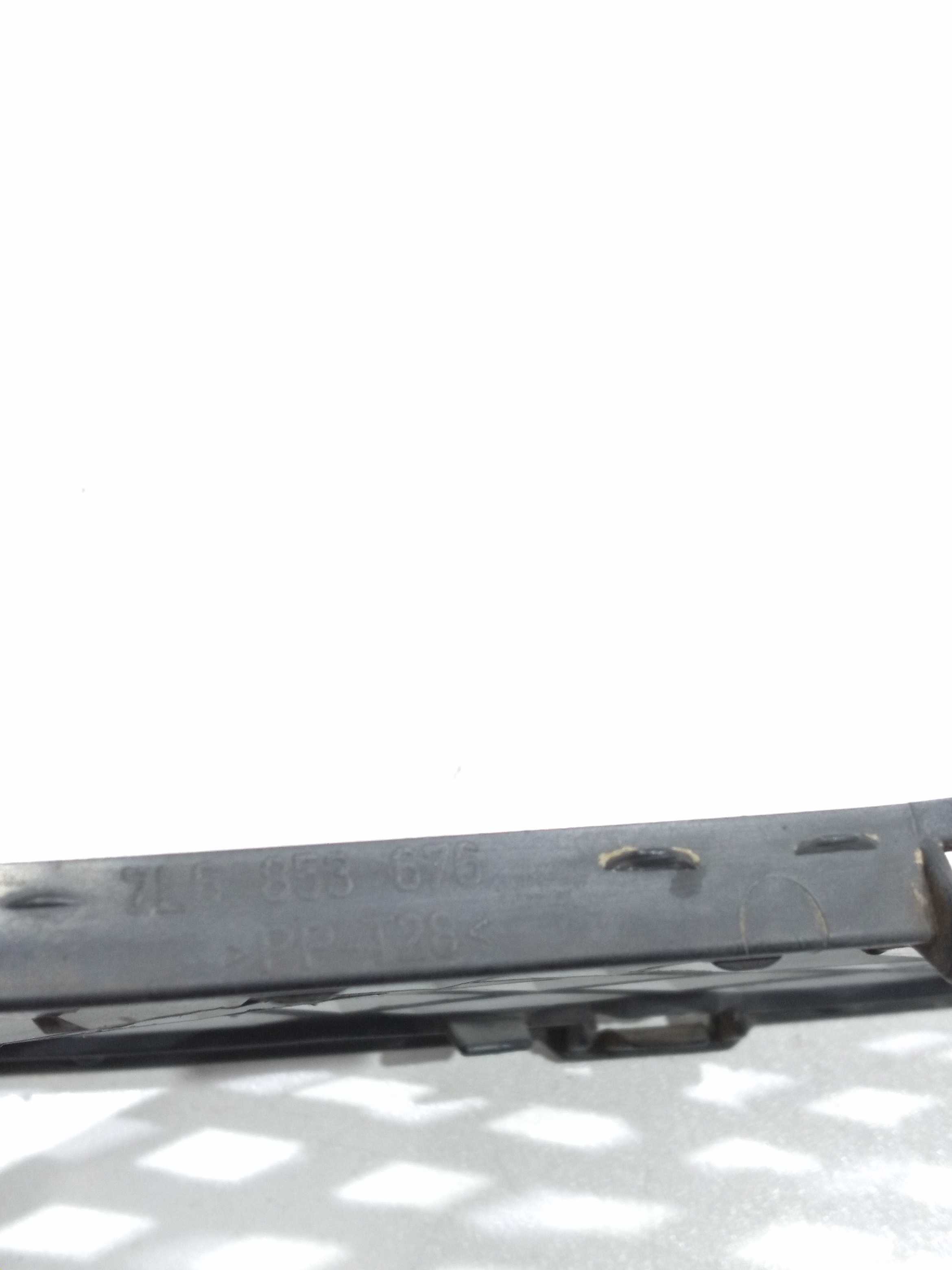 Grades Inferior Do Parachoque Diant. Vw Touareg 4.2 V8 2005 5