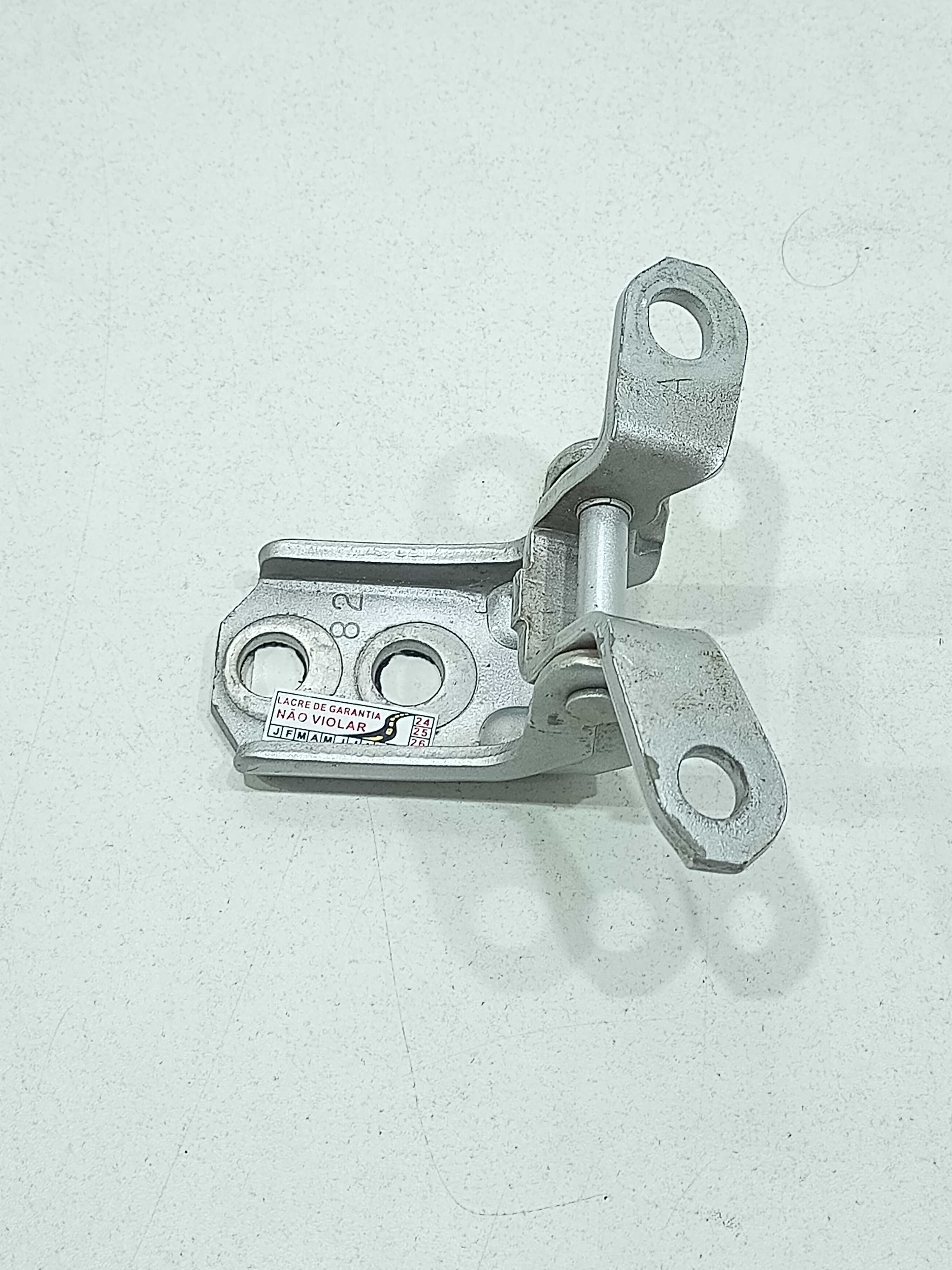 Par Dobradiças Porta Dianteira Esquerda Nissan Versa 2019 1