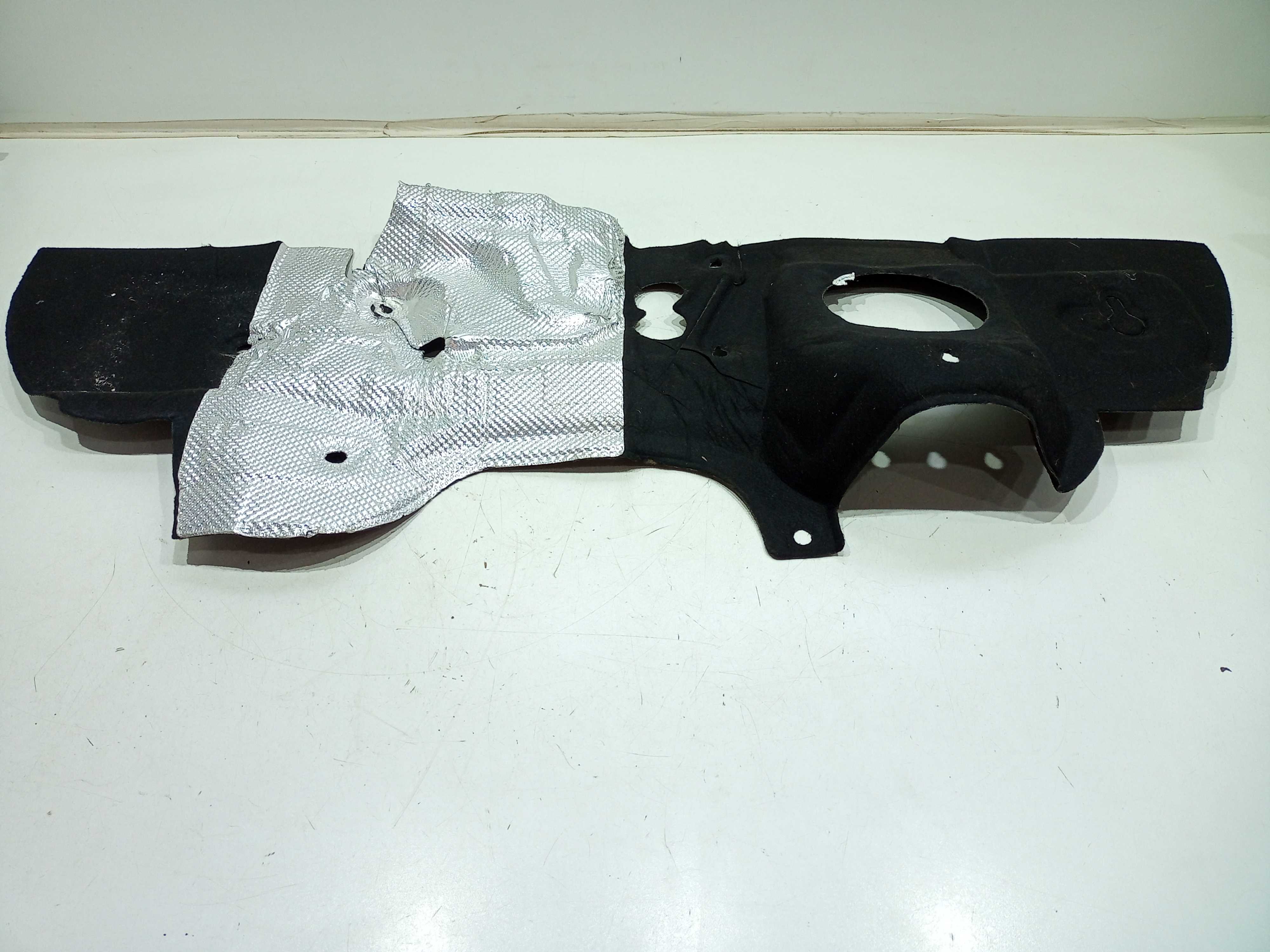 Manta Painel Corta Fogo T- Cross 1.0 Tsi 2020 Preto 1