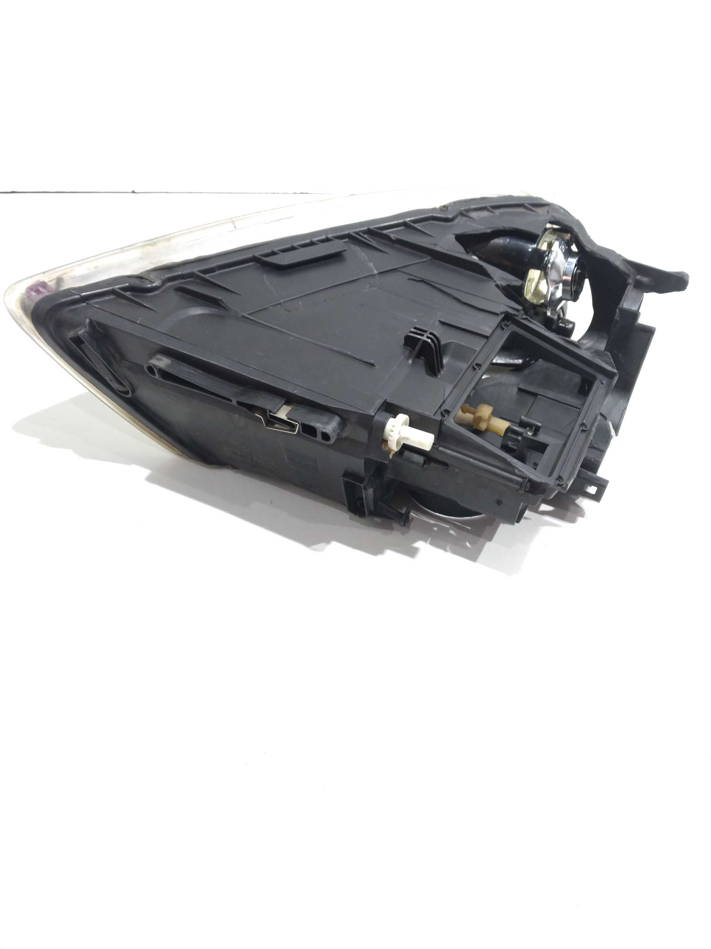 Farol Lado Esquerdo Vw Touareg 4.2 V8 2005  Retirada Peças Esquerdo/motorista 7