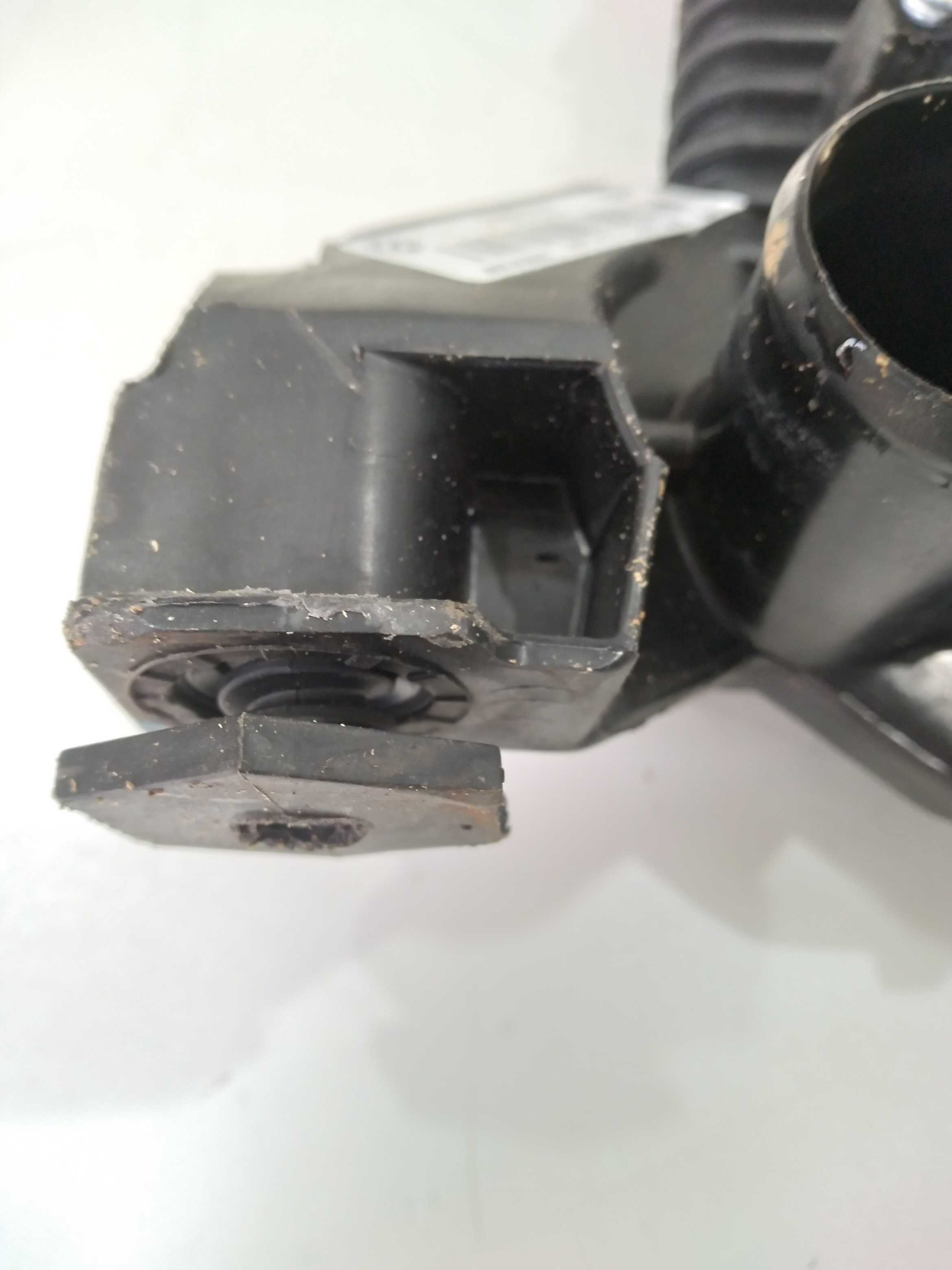 Radiador Fiat Grand Siena Attrac. 1.4  2013 4
