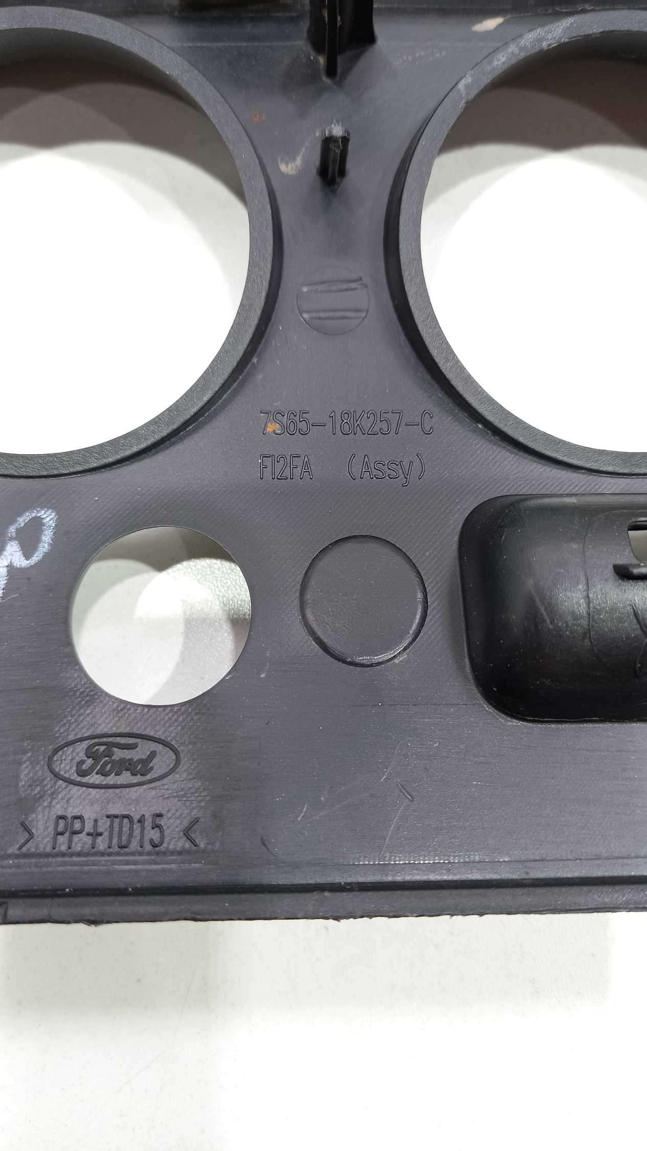 Moldura Painel Central Ford Fiesta 2008 À  2013 3