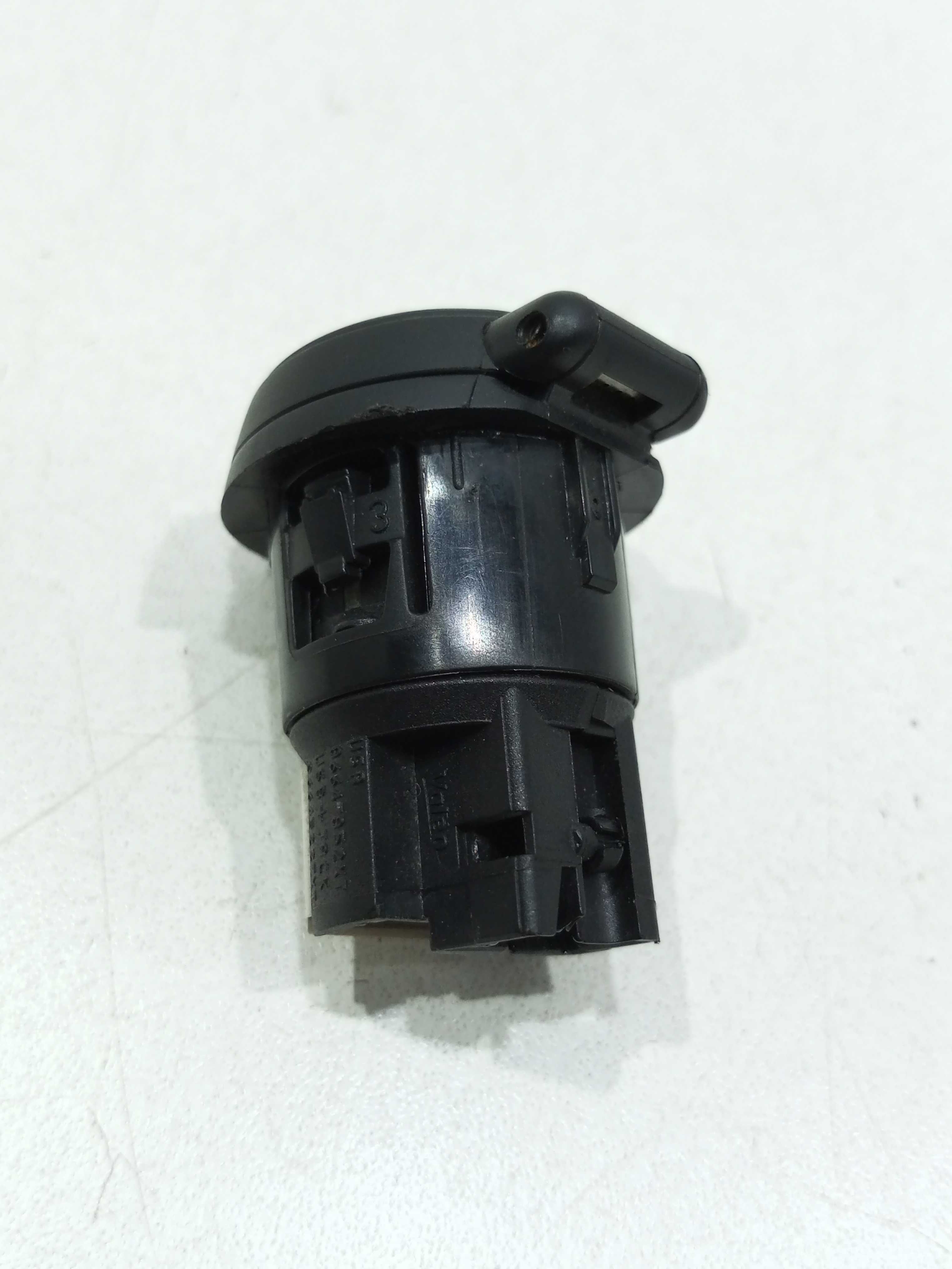 Tomada Auxiliar Usb Citroen C3 1.6 2014 2