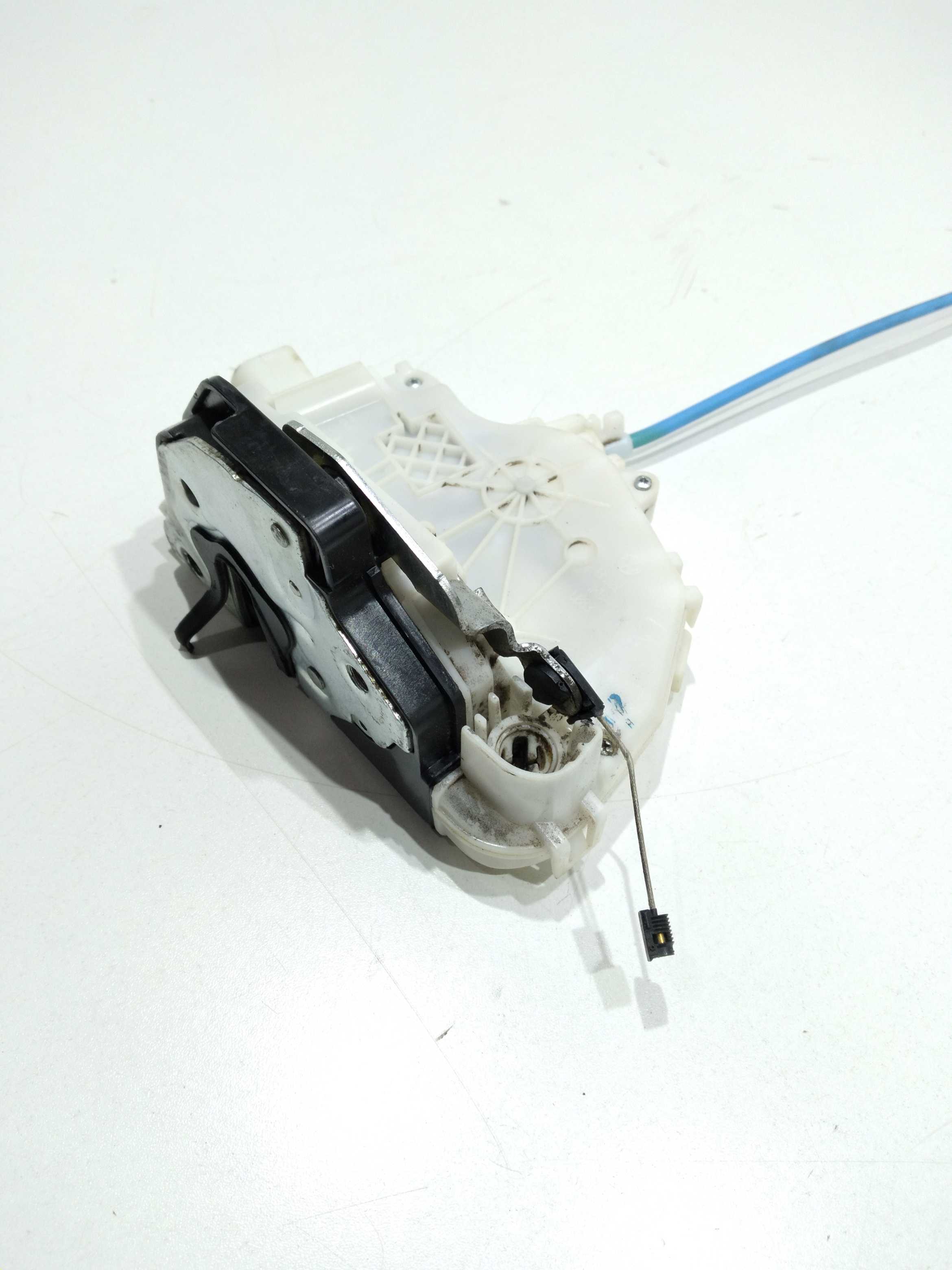 Fechadura Porta Dianteira Esquerda Voyage 1.6 2013 3