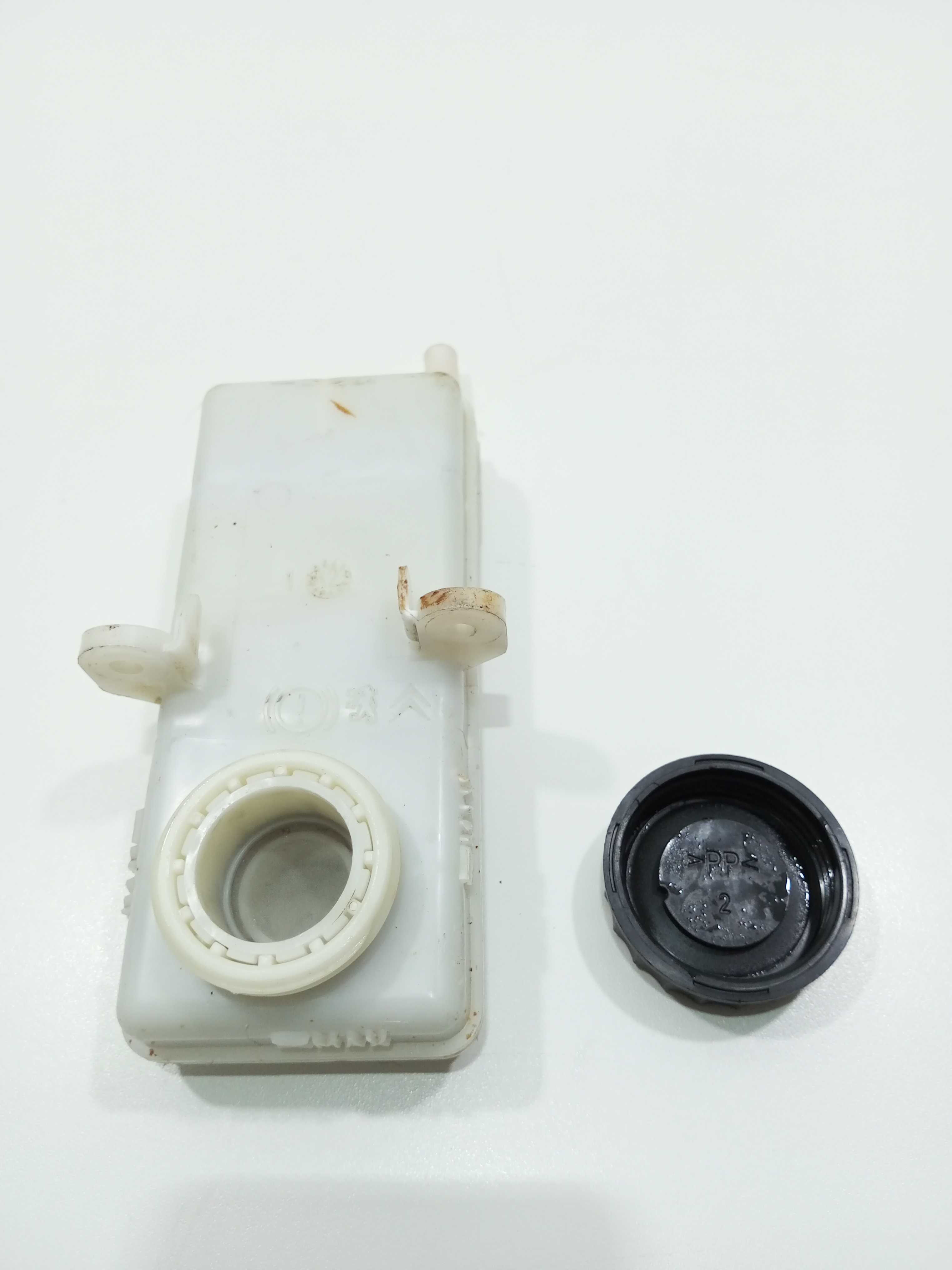 Reservatório Óleo Freio Peugeot 408 2012 4