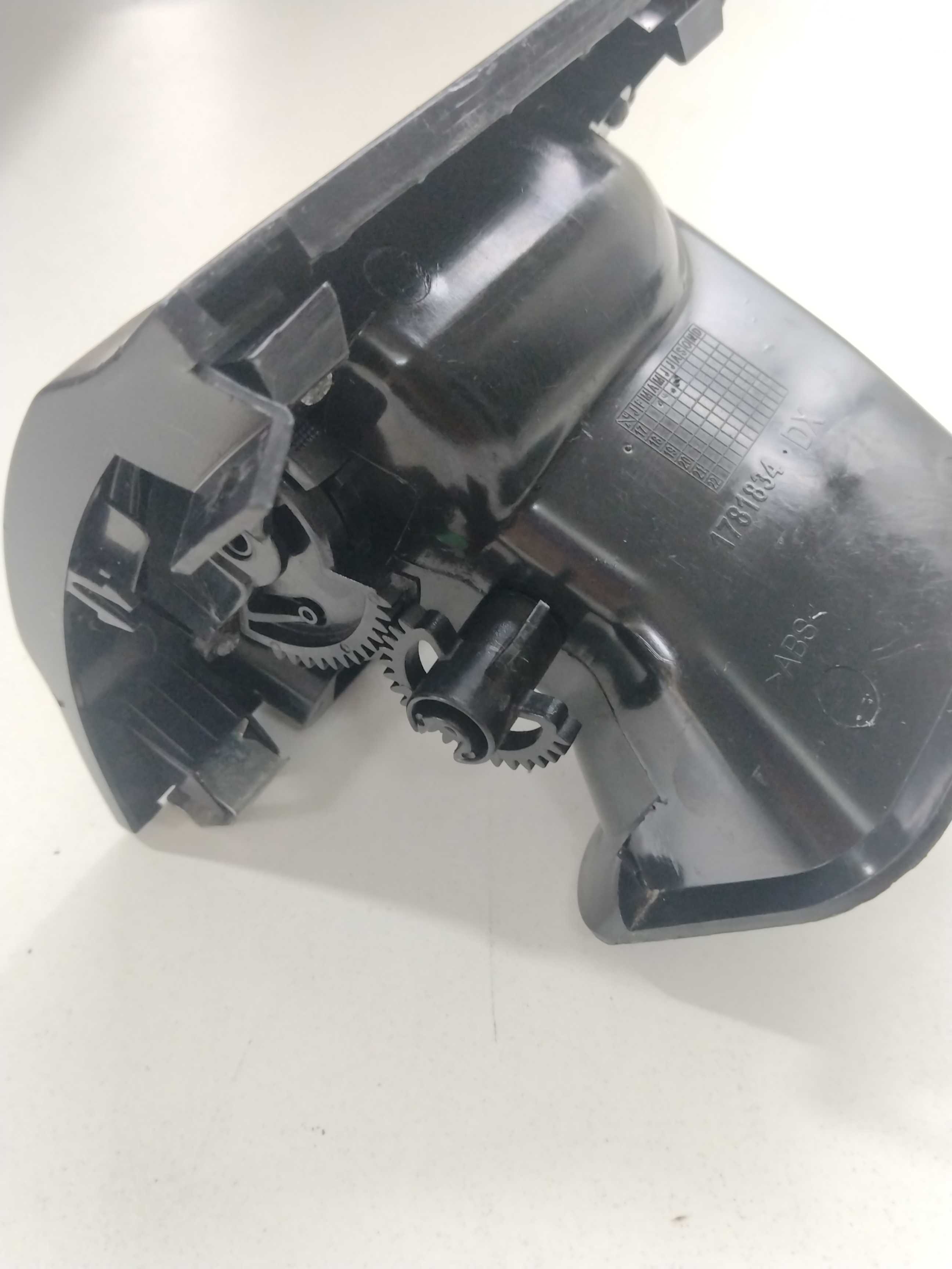 Difusor De Ar Lado Direito Strada 2018 5