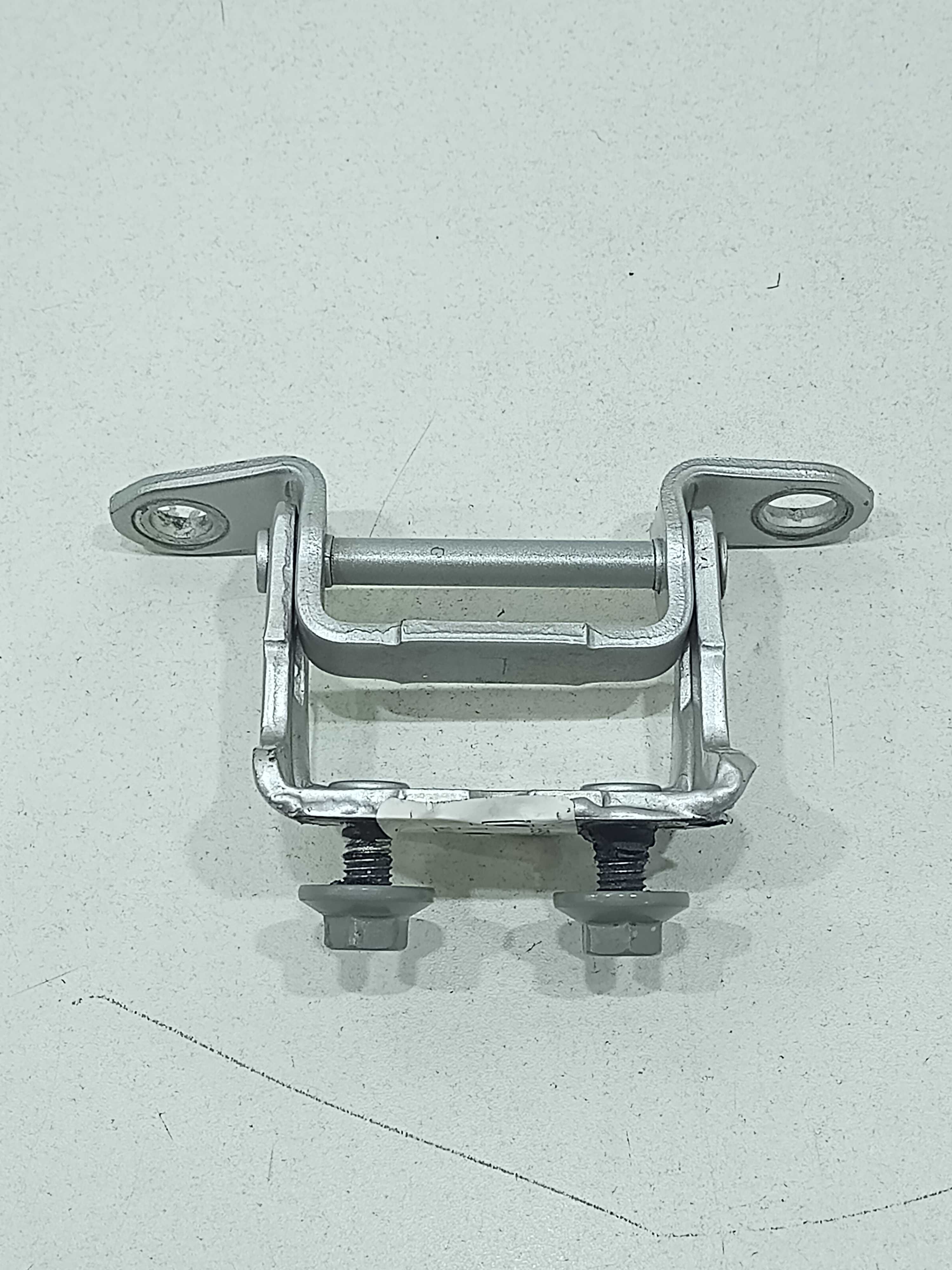 Par Dobradiça Porta Traseira Esquerda Nissan Versa 2019 2