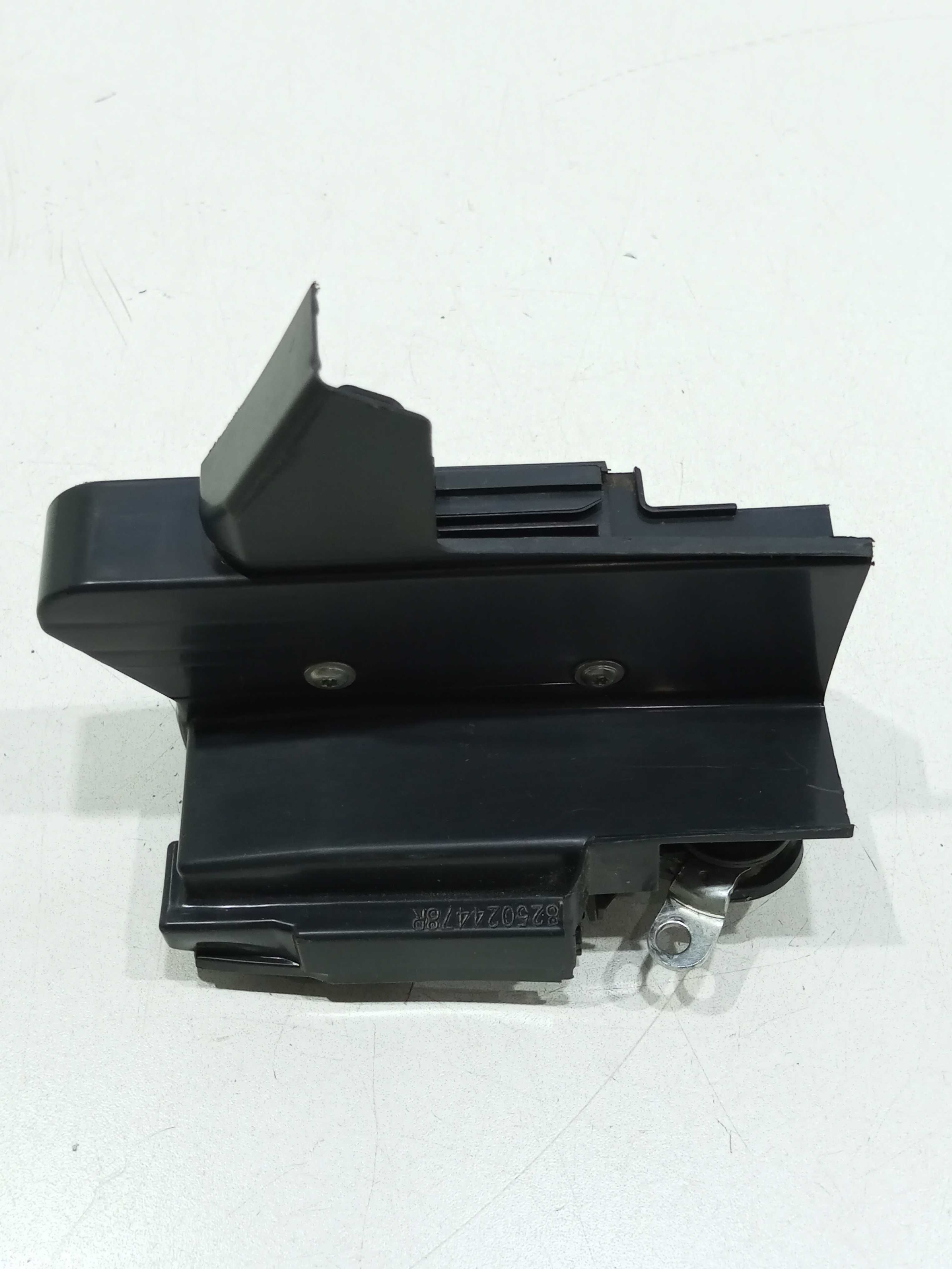 Fechadura Porta Traseira Direita Renault Sandero 2016 2