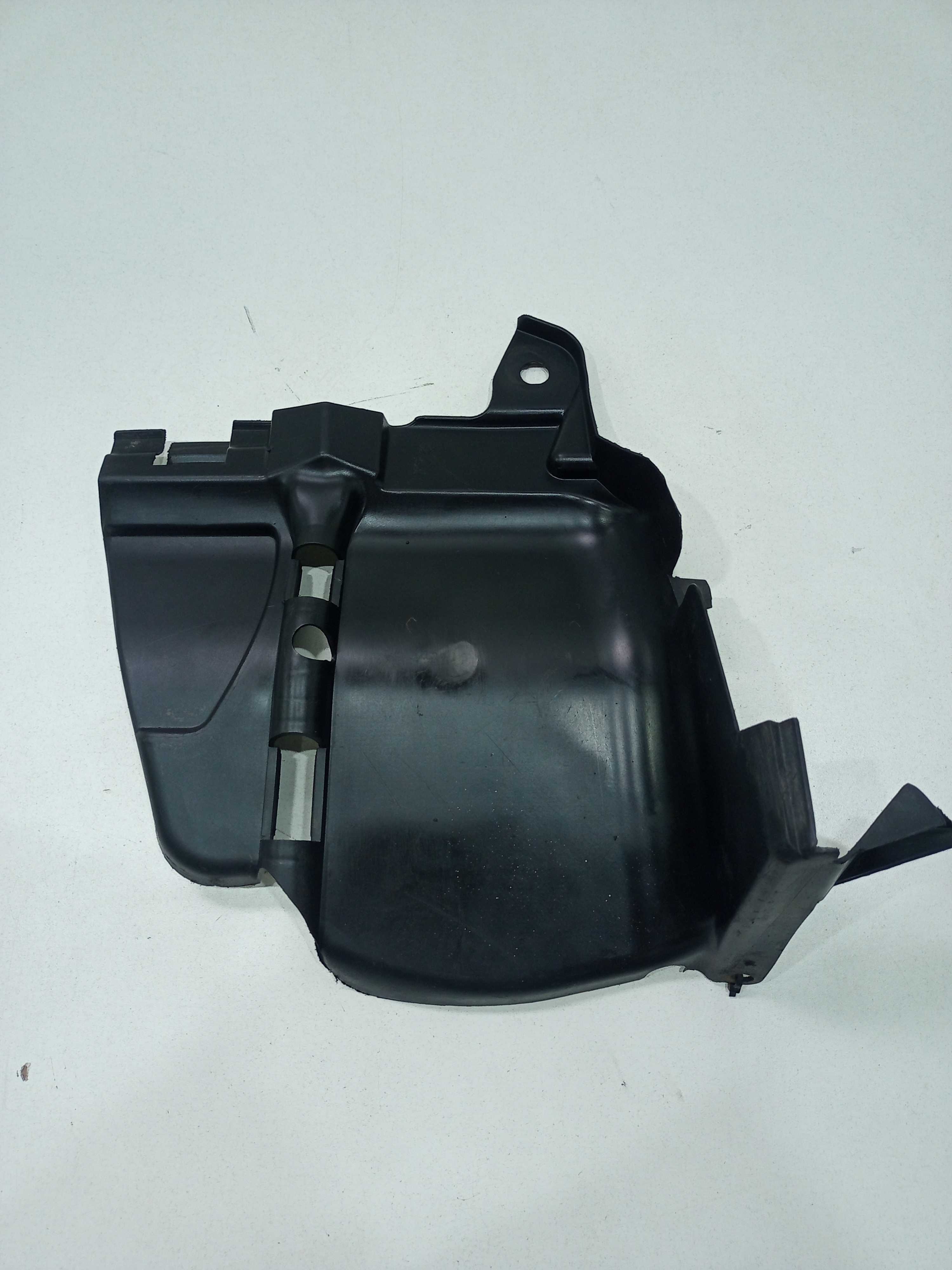 Defletor Parabarro Dianteiro Direito Renault Sandero 2013 4