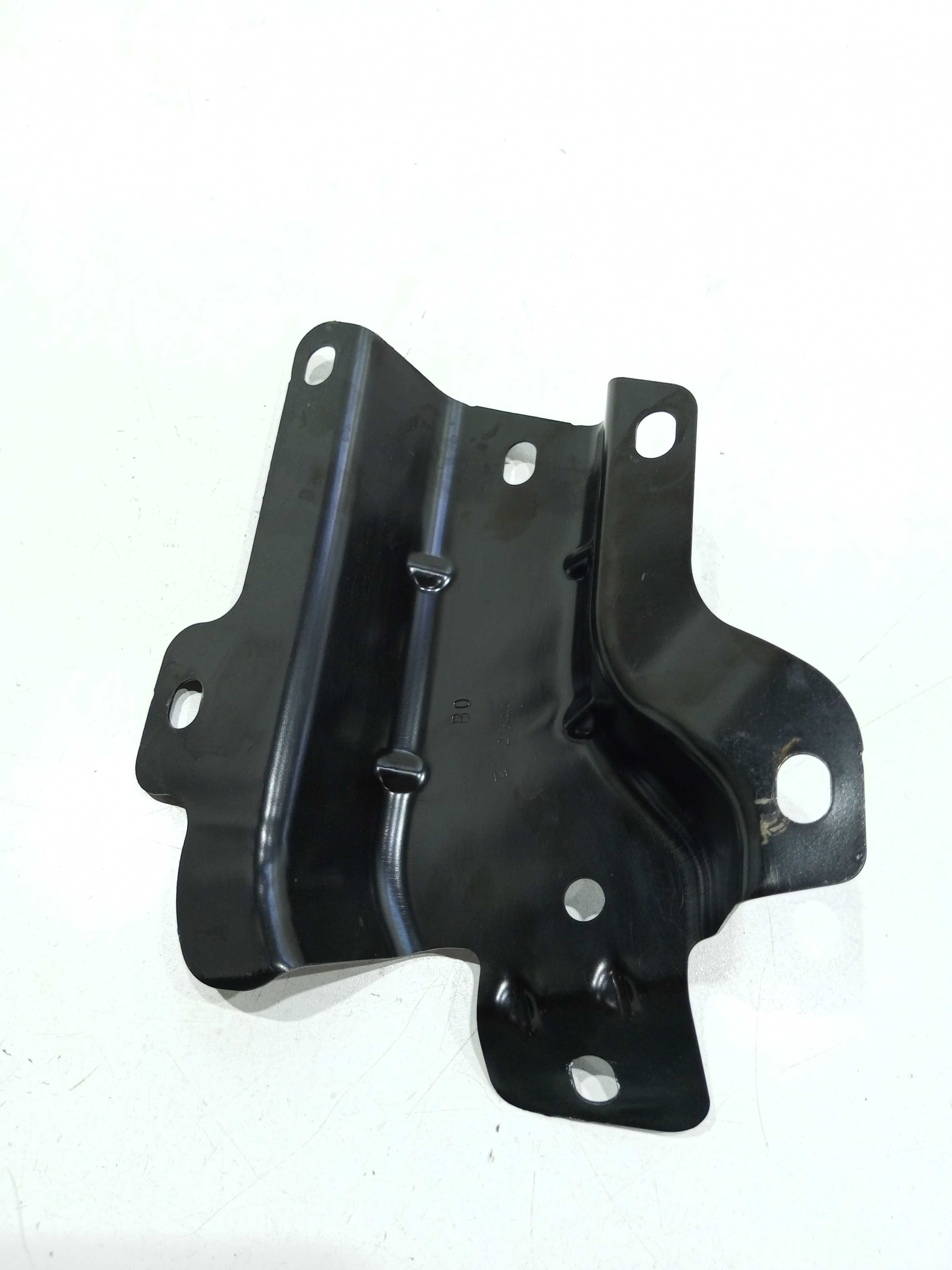 Suporte Divisória Lado Esquerdo Fiat Fiorino 1.4 2021 3