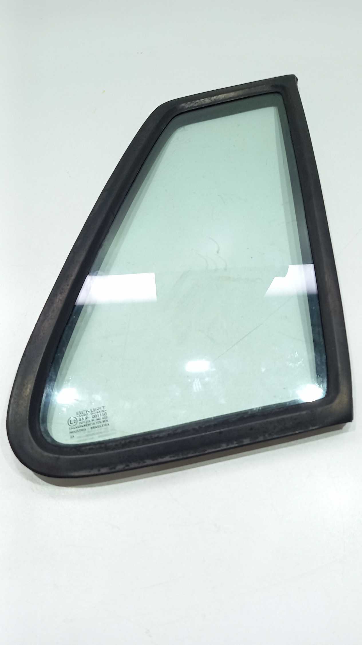 Vidro Fixo Traseiro Direito Fiat Uno Fire 2002