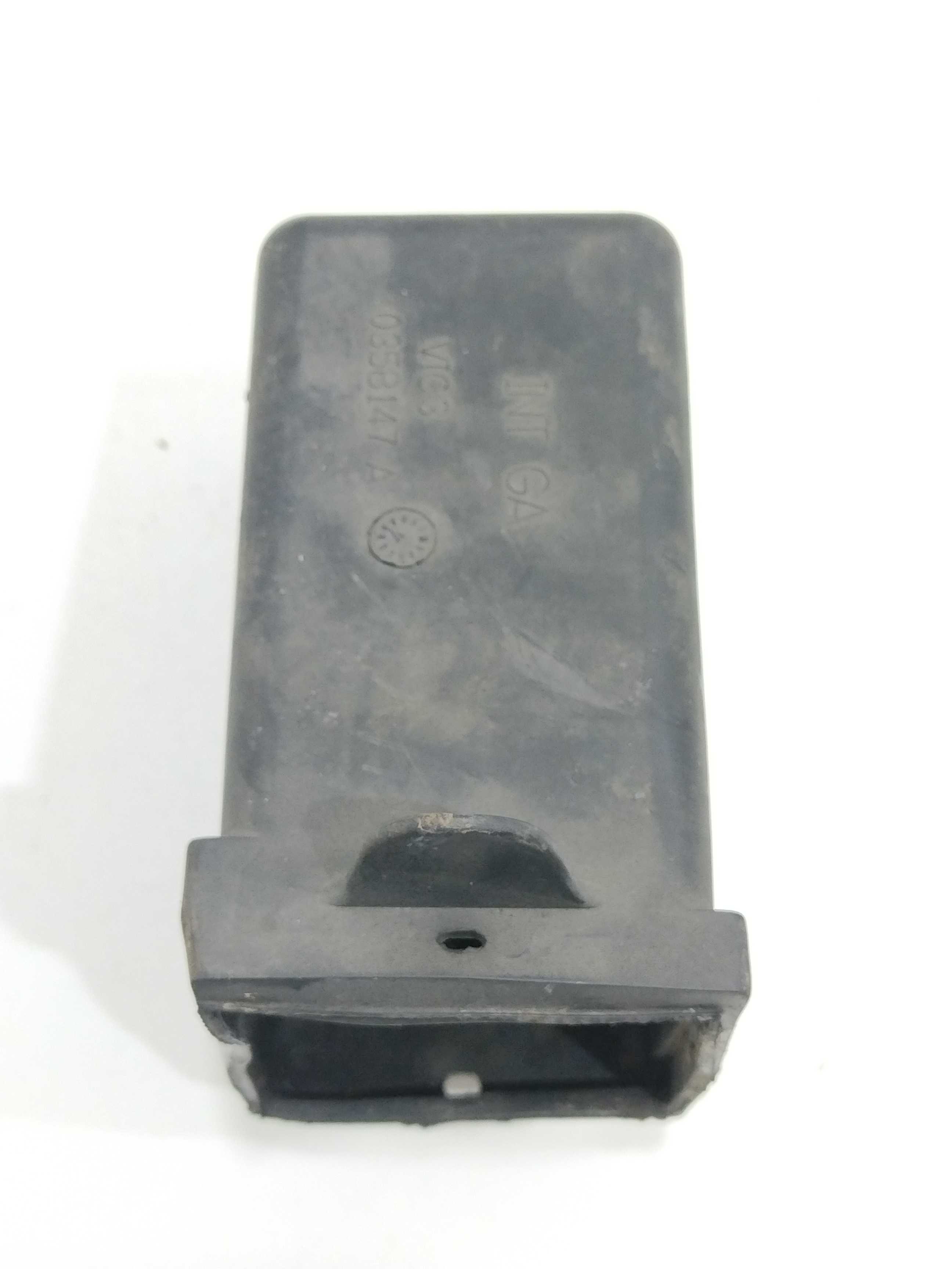 Cobertura Limitador De Porta Diant Esq Peugeot 307 Orig 2