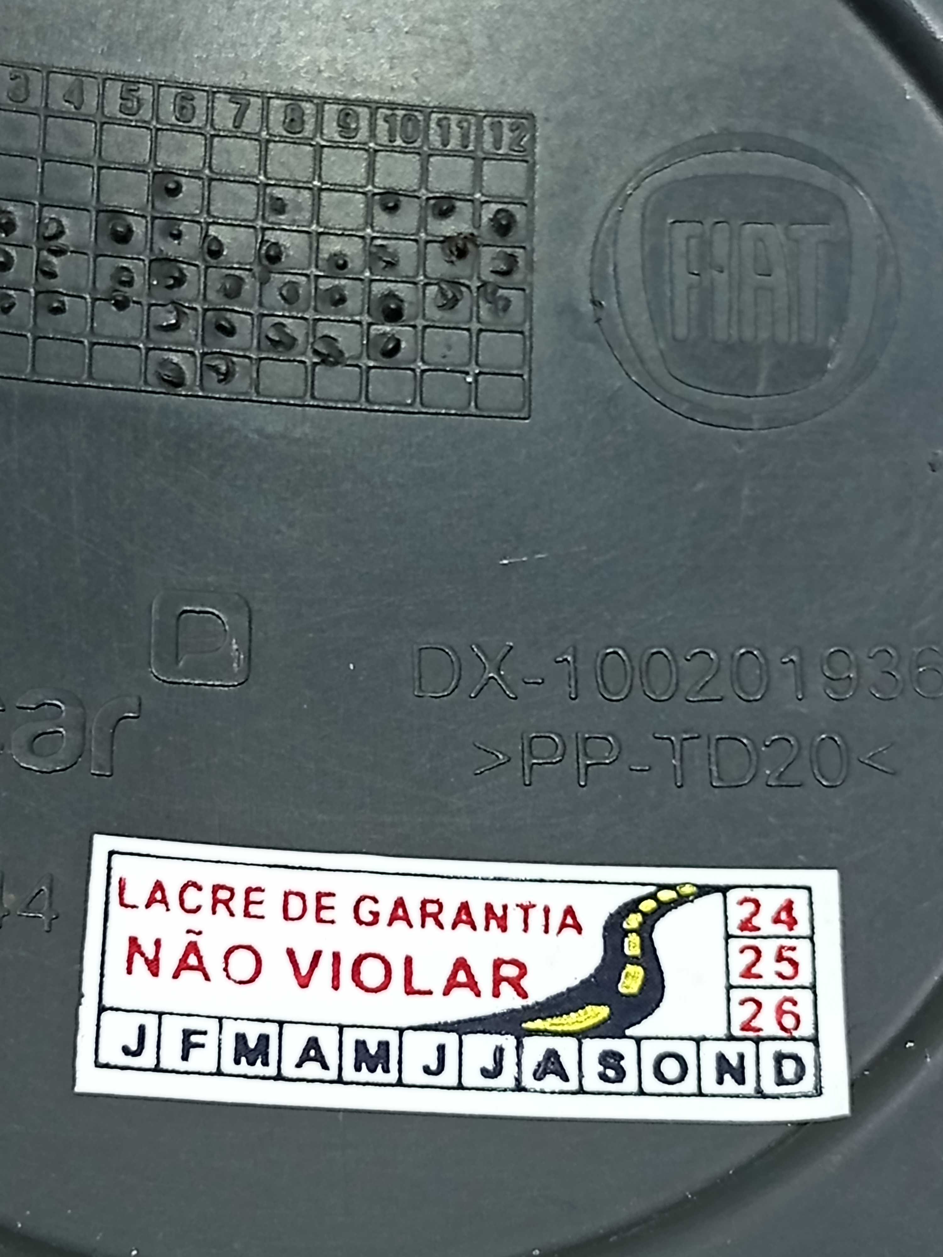 Tampa Farol De Milha Fiat Strada 1.4 2018 2