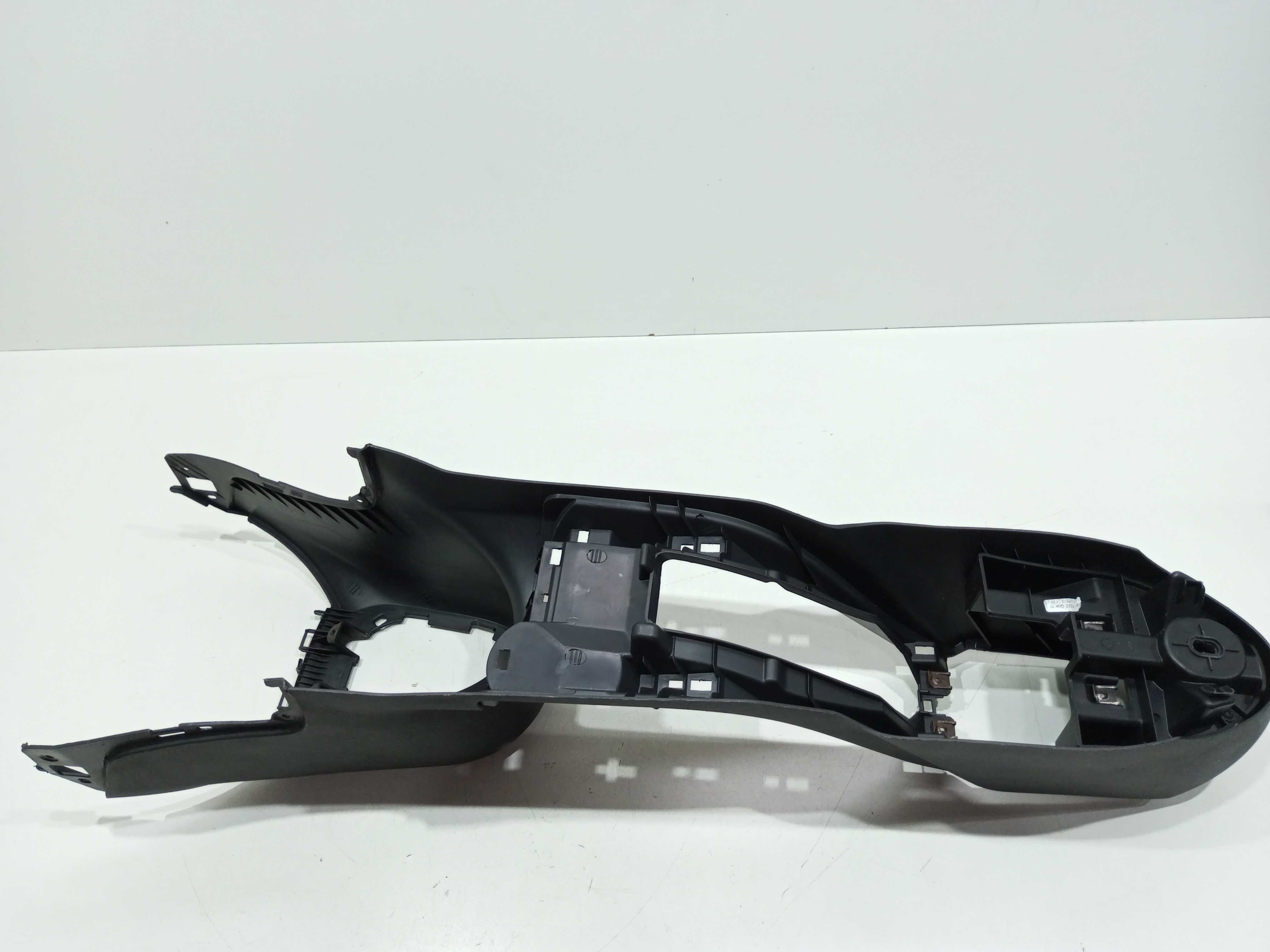 Console Central Citroen C3 1.6 2014 7