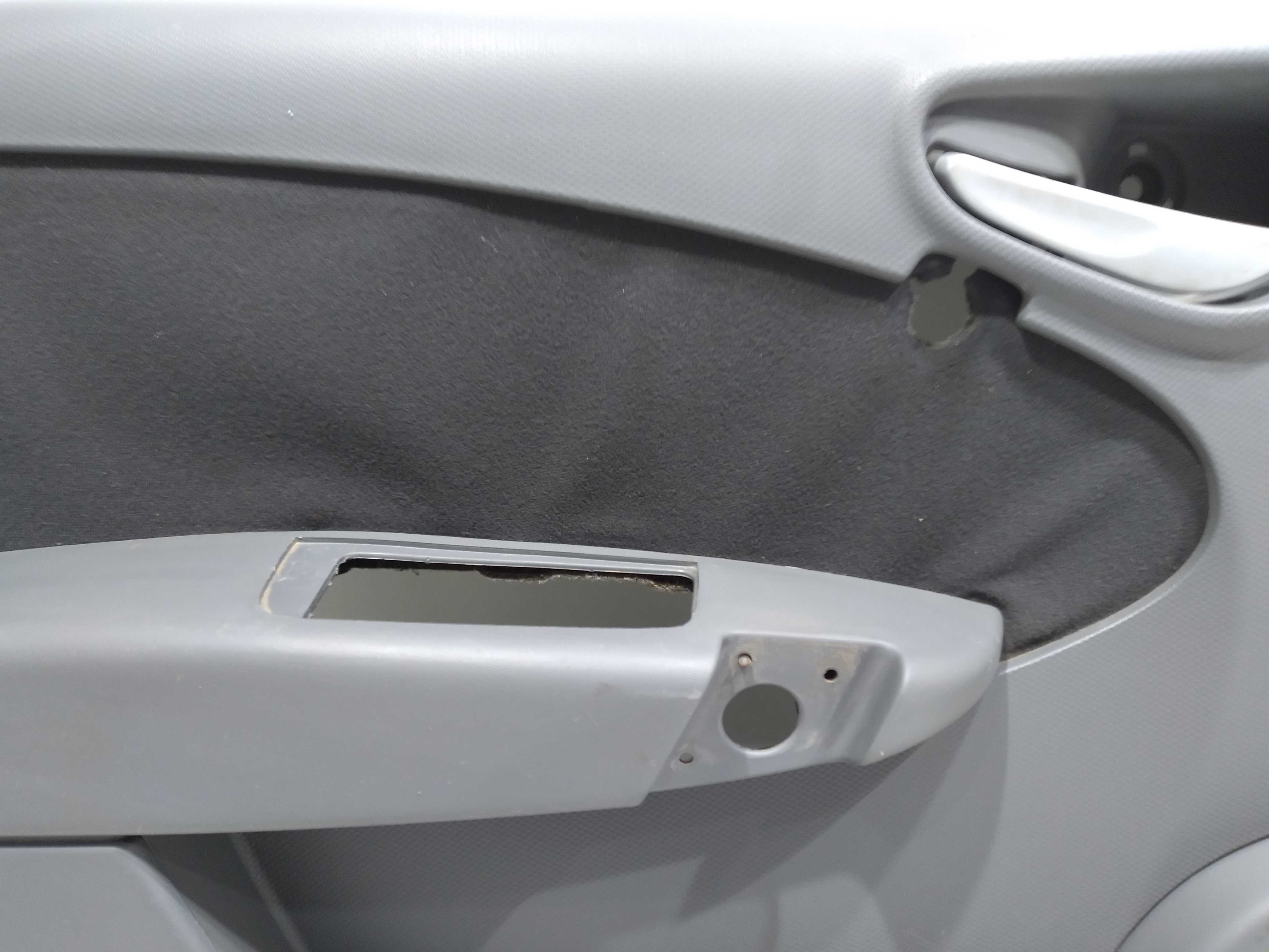 Forro Porta Dianteira Esquerda Siena Essenc 1.6 Dl 2013 2