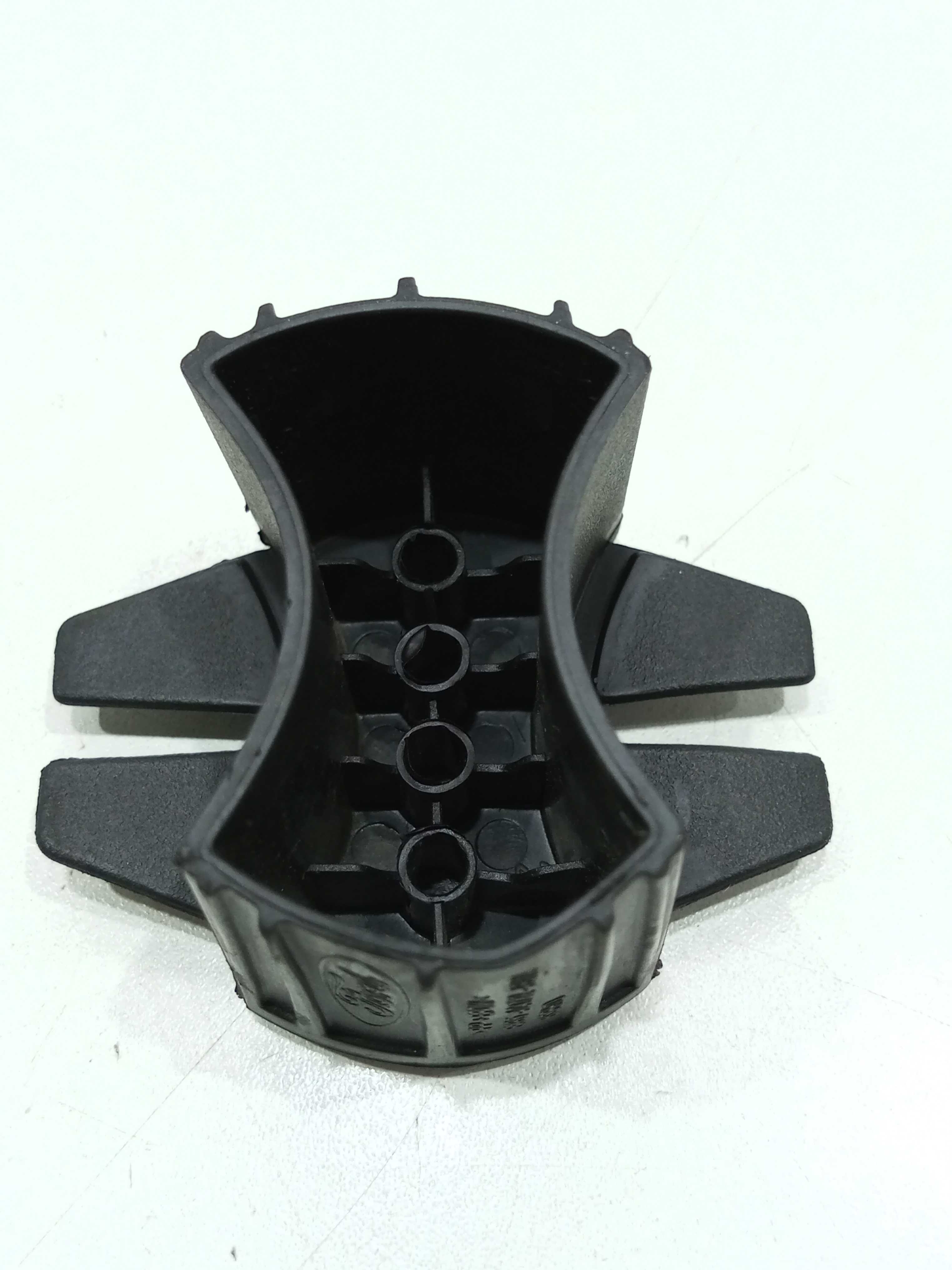 Divisor Porta Copos Console Central Ford Ka Se 2017 3