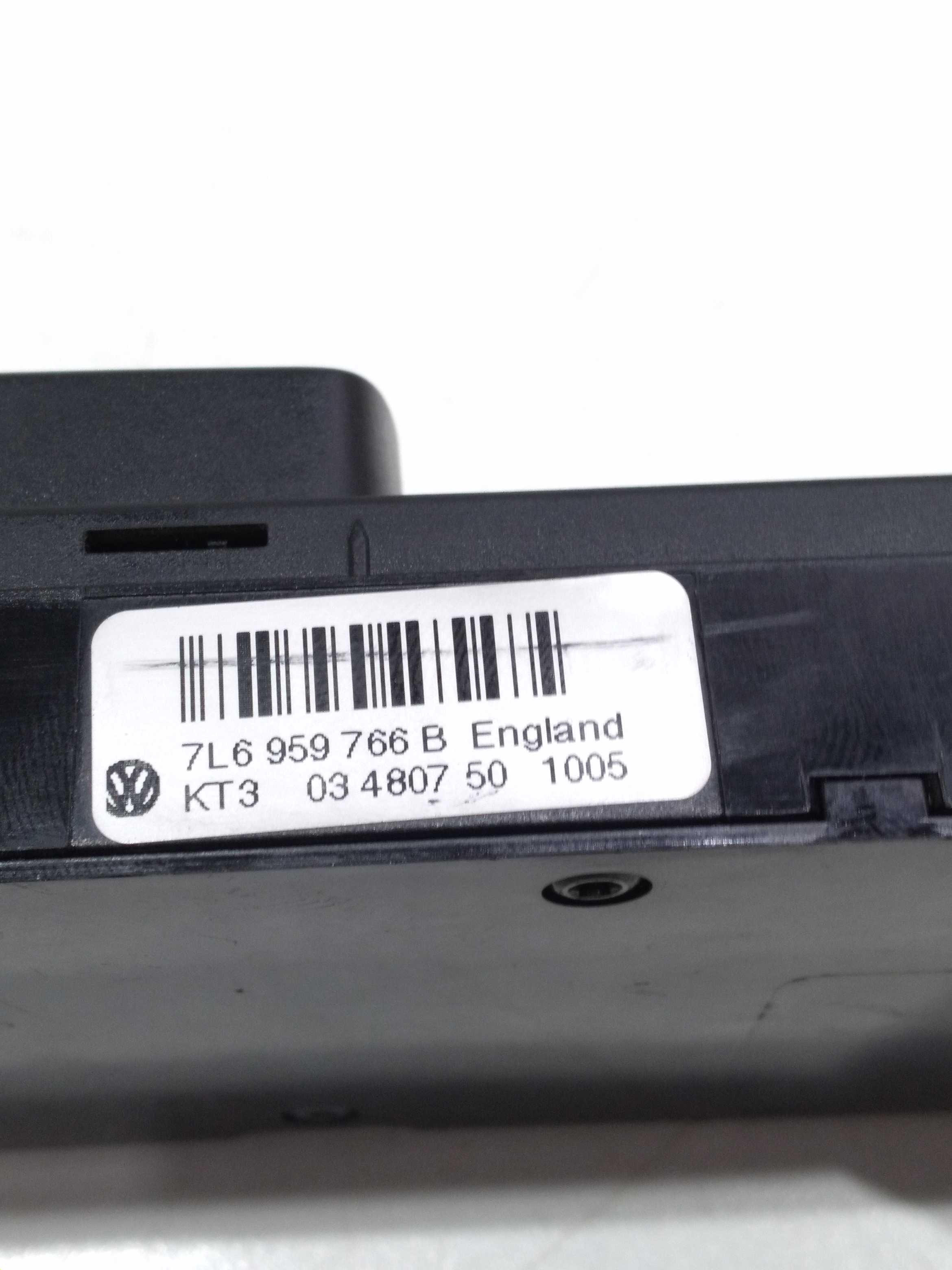 Comando Ajuste Banco Diant. Direito Vw Touareg 4.2 V8 2005 4