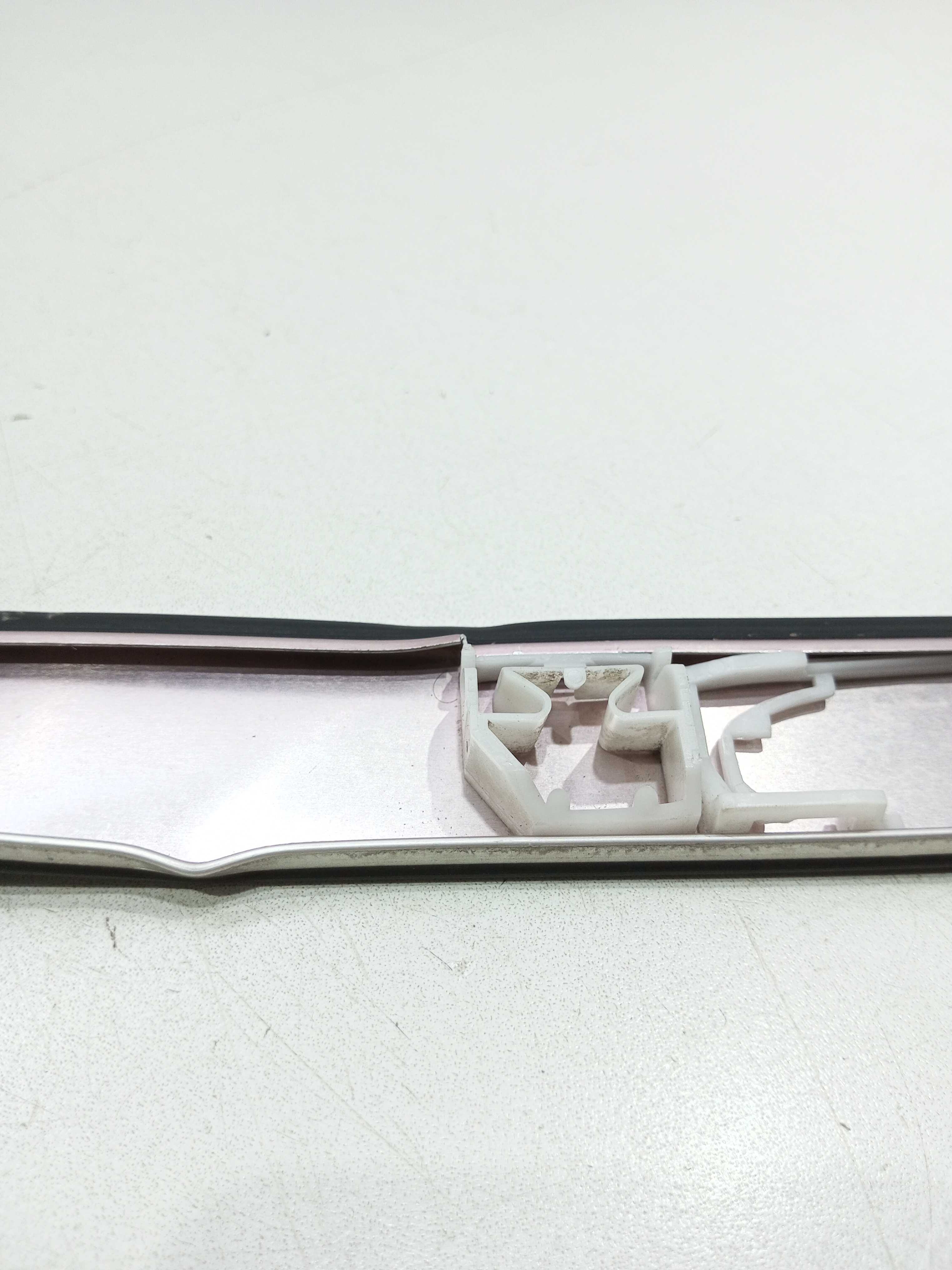 Friso Teto  Lado Esquerdo Citroen C3 1.6 2014 Detalhes 7