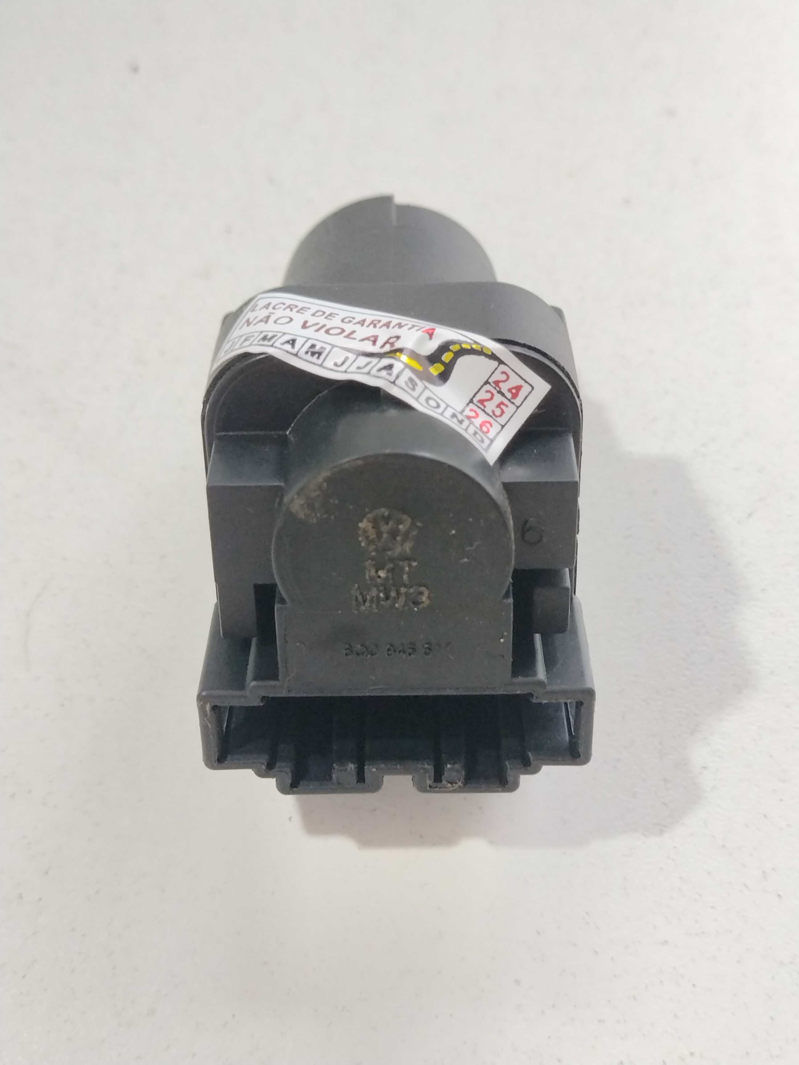 Sensor interruptor luz de freio Voyage 2012 6Q0945511 1