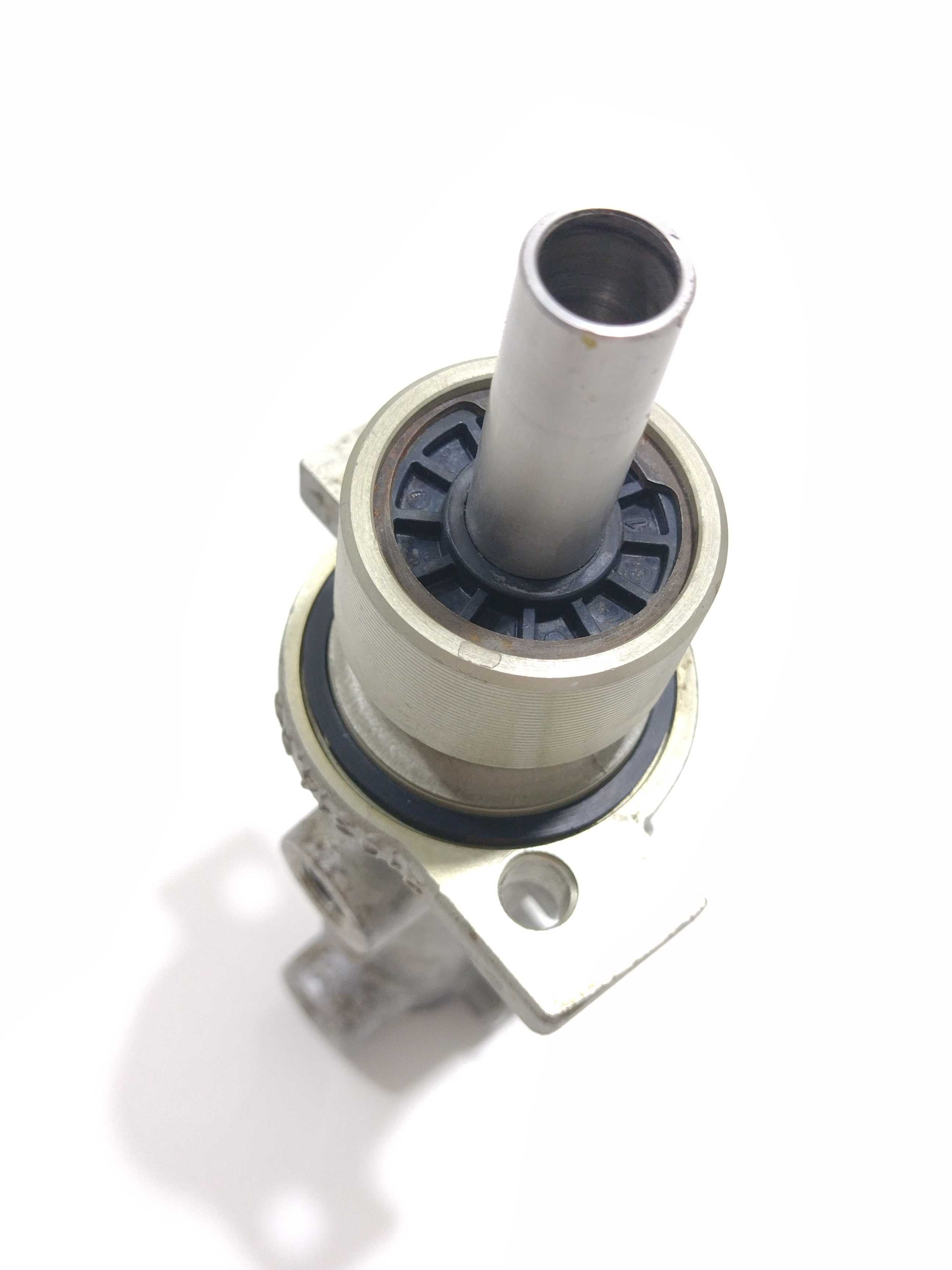 Cilindro Mestre Freio 4 Saídas Vw Fox 2009 3