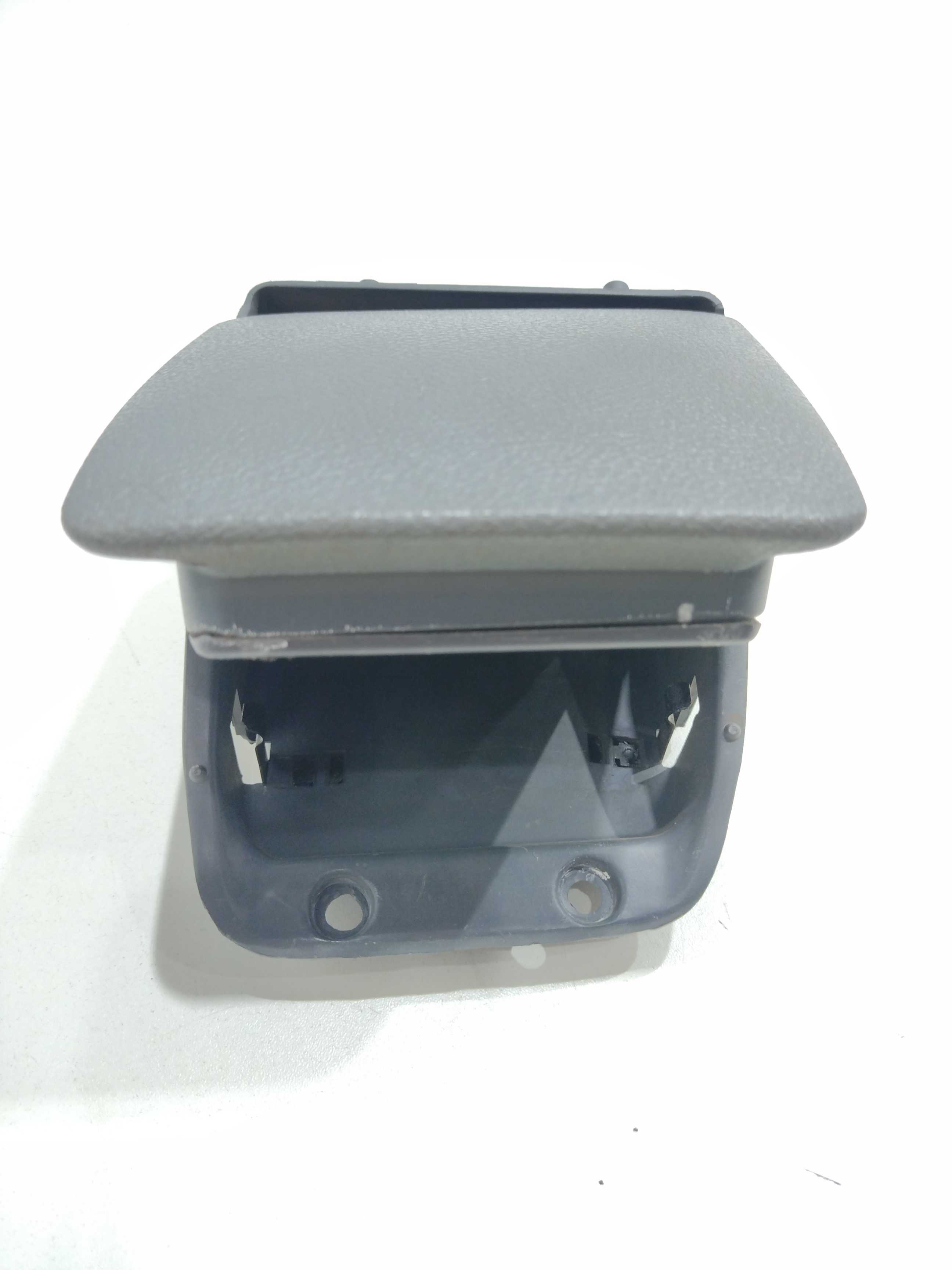 Cinzeiro Porta Objetos Fiat Strada 2003 2