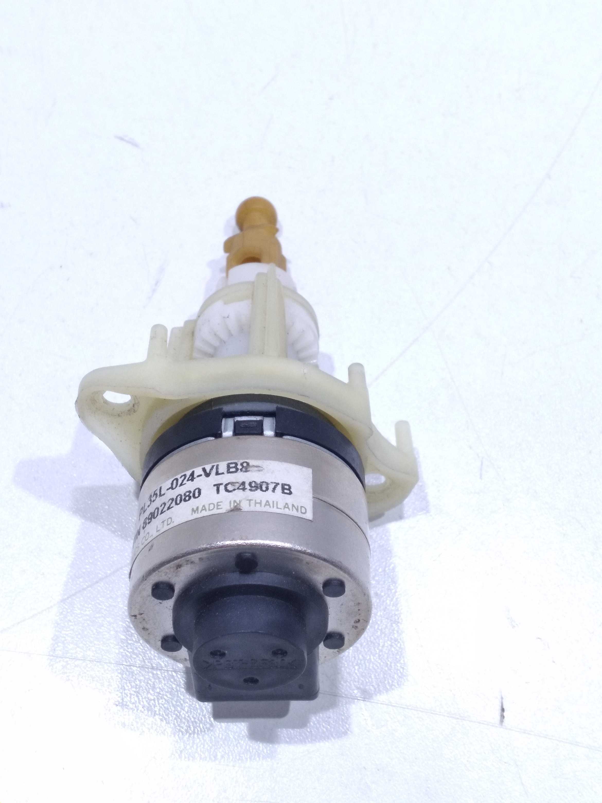 Motor Do Farol Lado Esquerdo Vw Touareg 4.2 V8 2005  Esquerdo 1