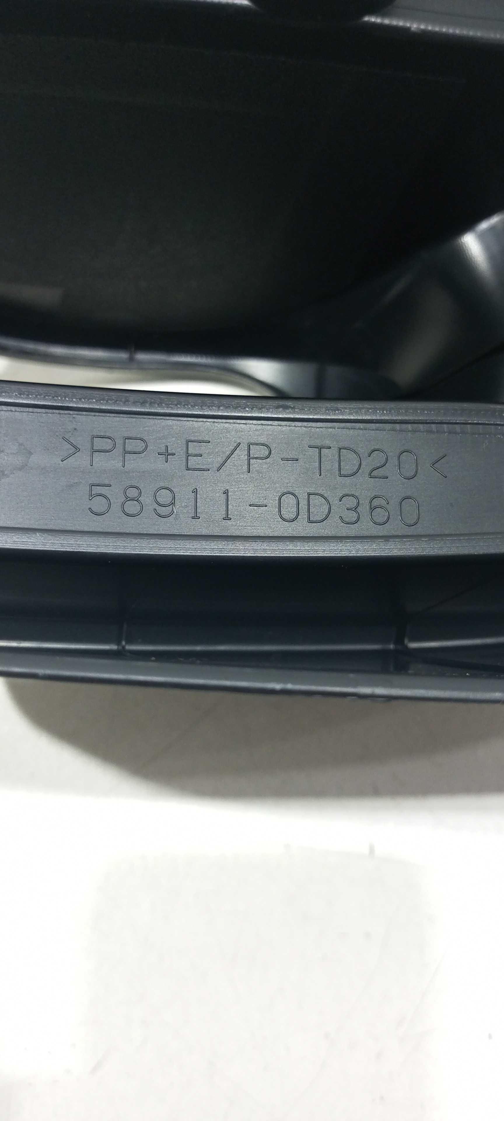 Porta Copos Console Central Toyota Etios Hatch 2016 5