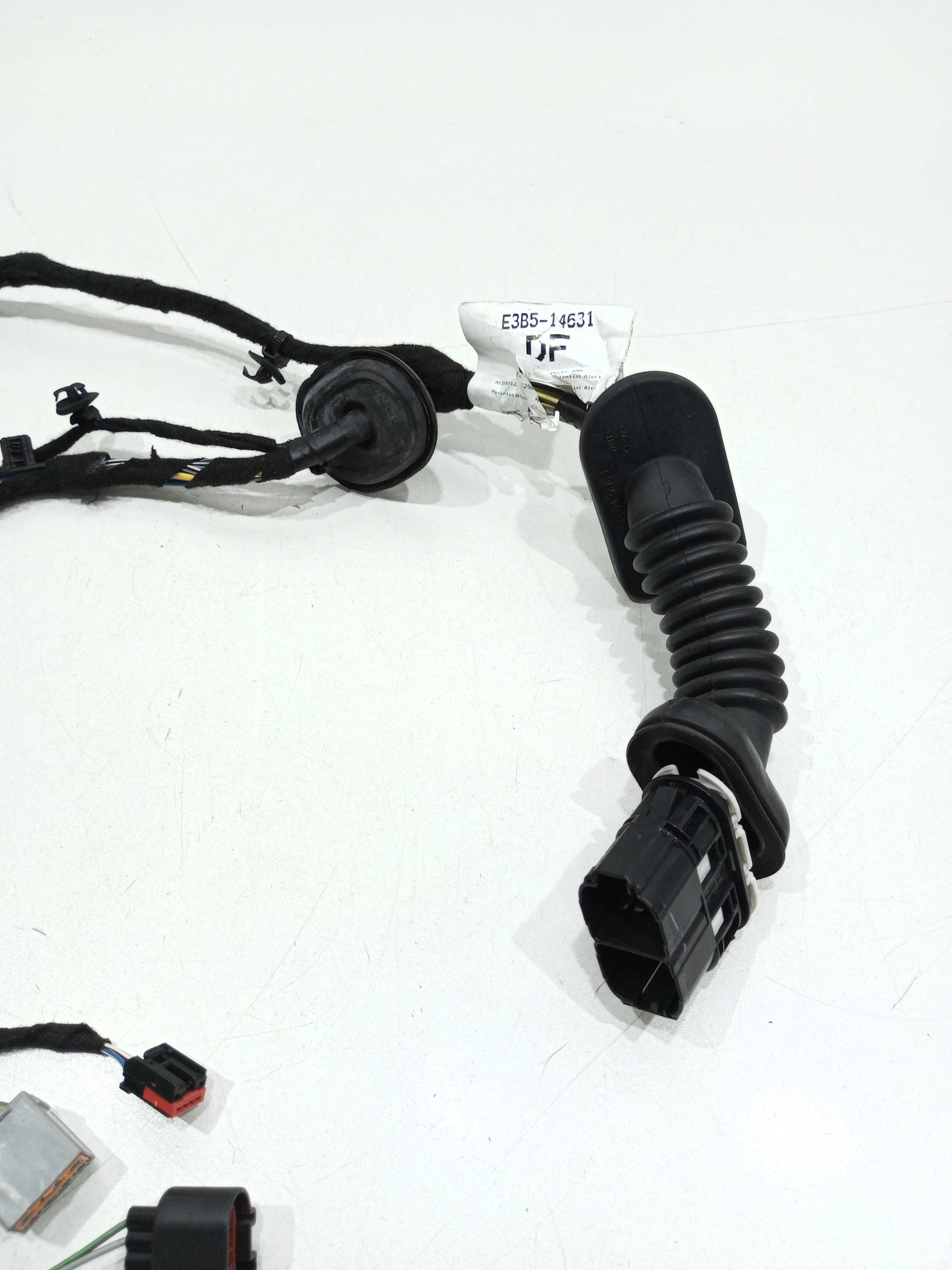 Chicote Porta Dianteira Esquerda Ford Ka Se 1.0 2017 3