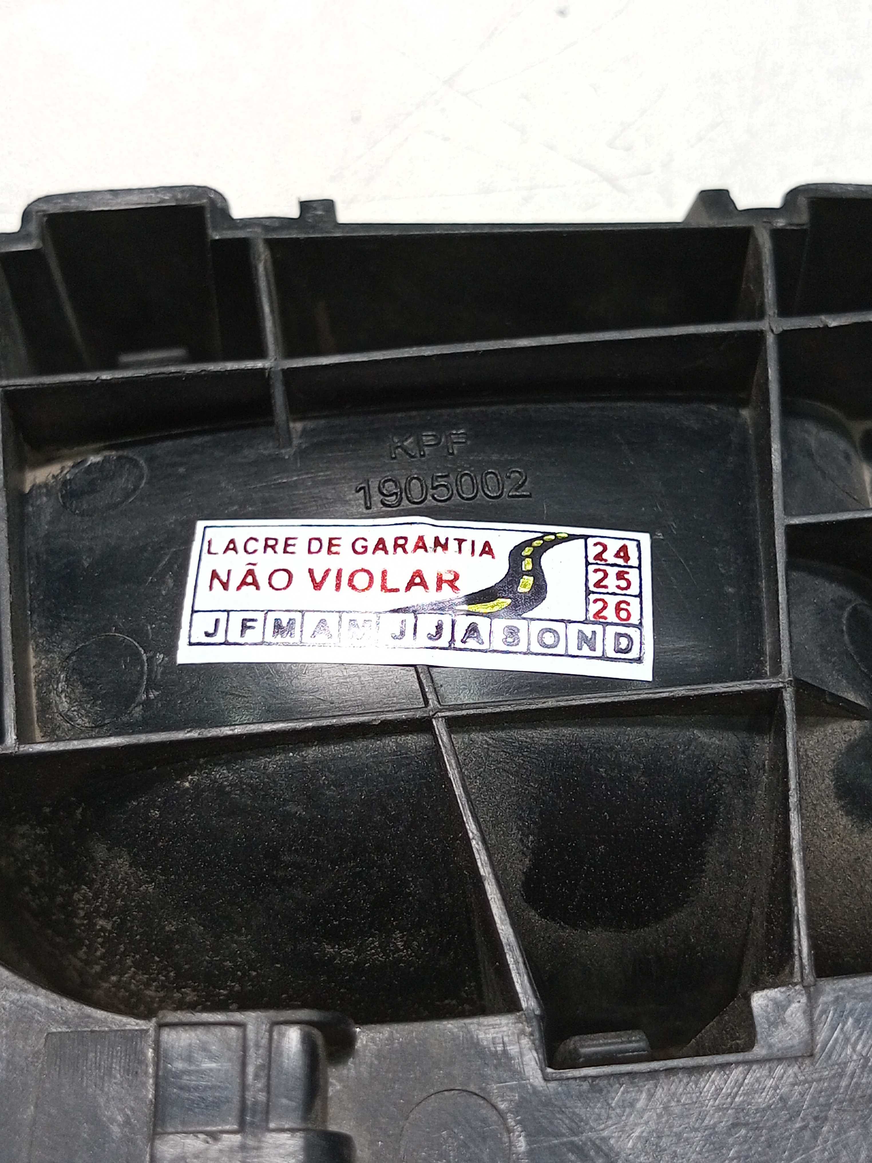 Maçaneta Interna Dianteira Esquerda Citroen C3 2015 Dianteira 4