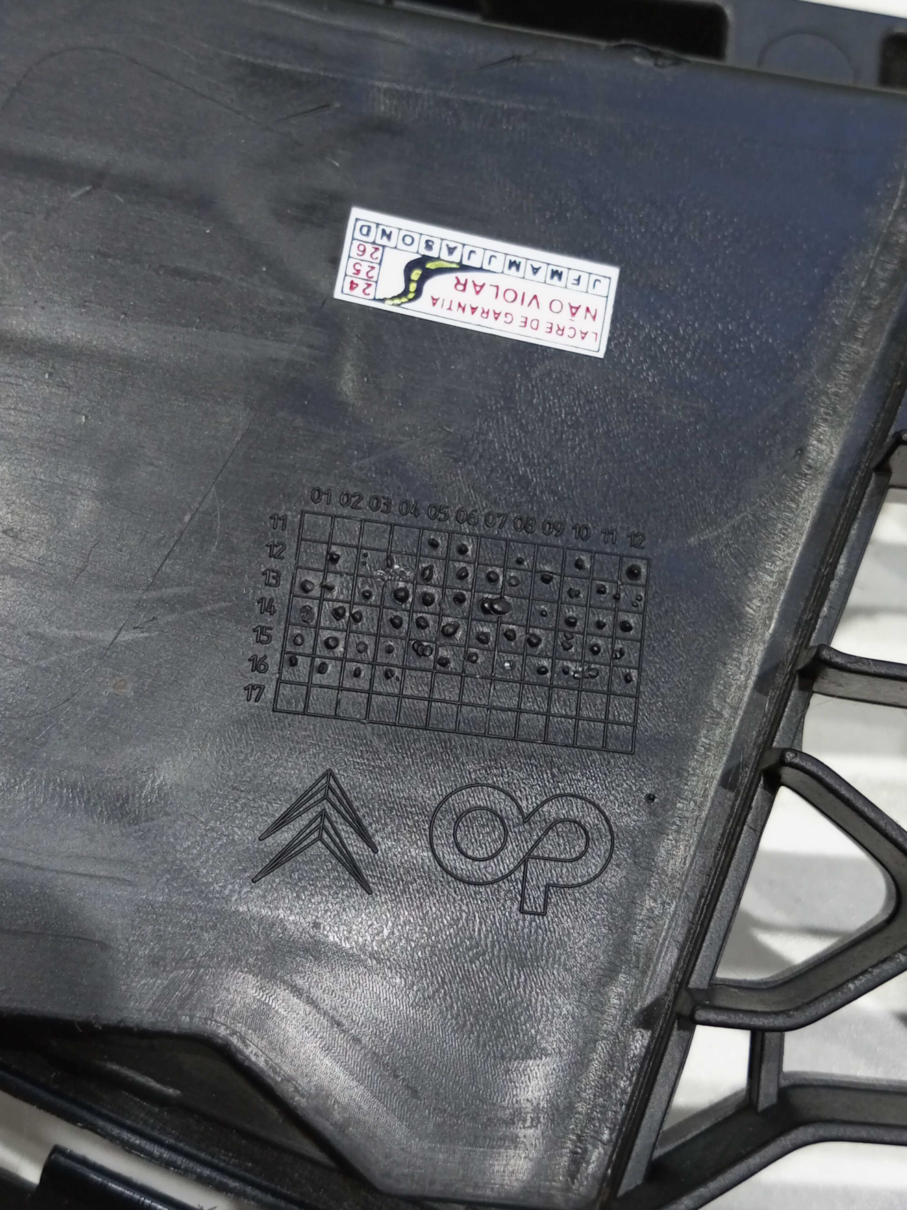 Grade Dianteira Para-choque Citroen C3  2015 8