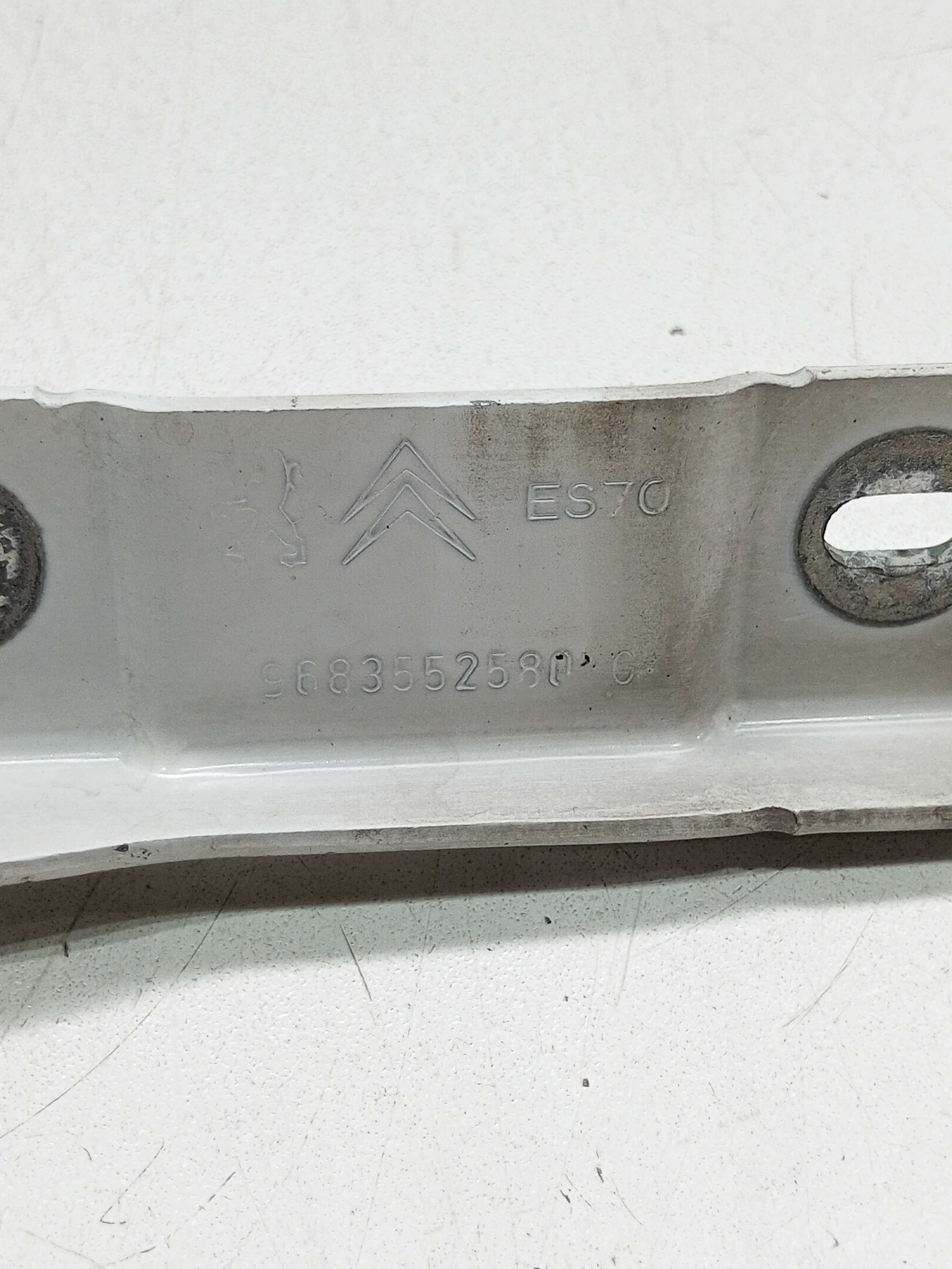 Dobradiça Esquerda Do Capô Citroen C3 1.6 2017 4