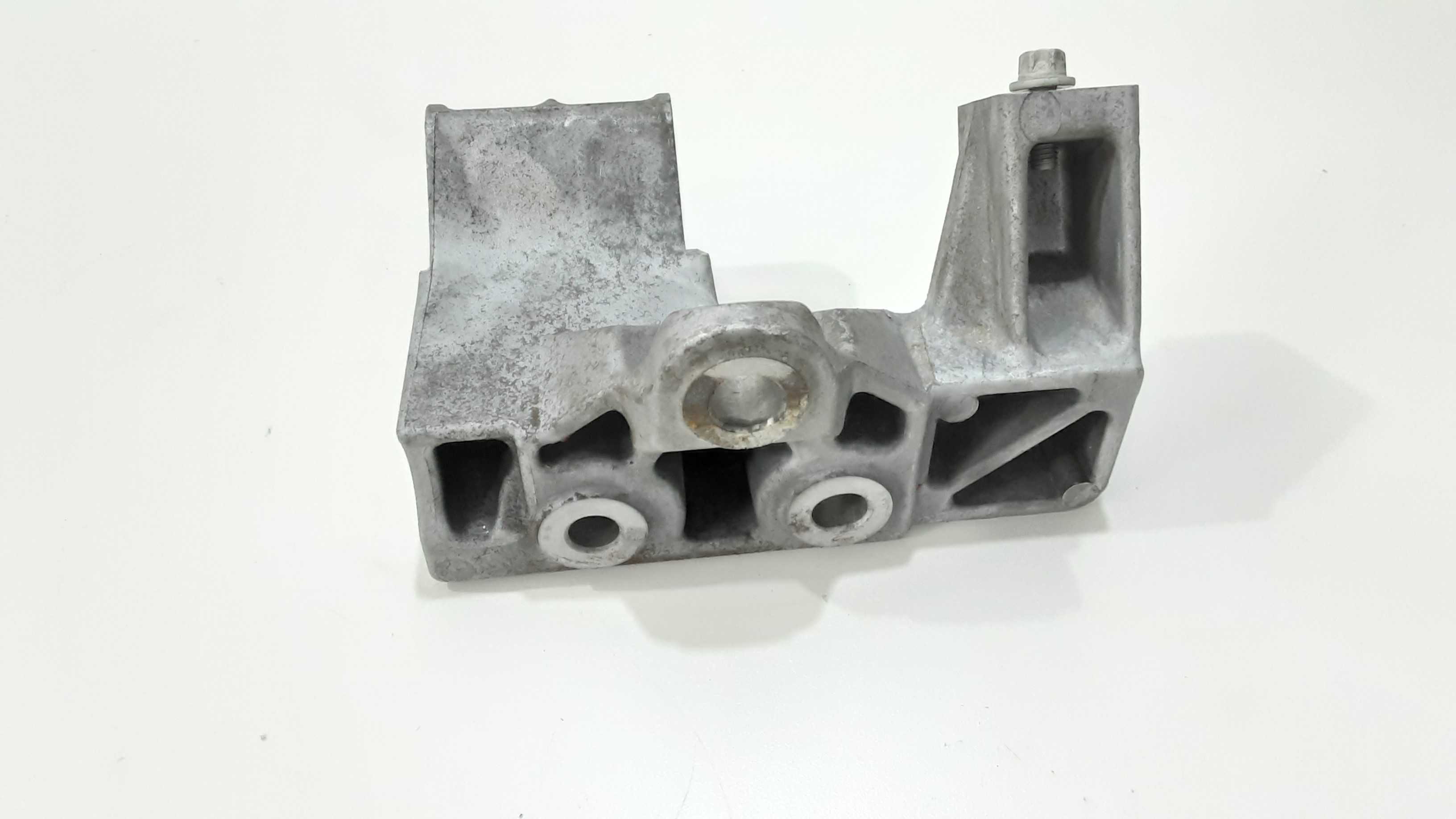 Suporte Do Alternador Chevrolet Vectra 2.0 2011 3