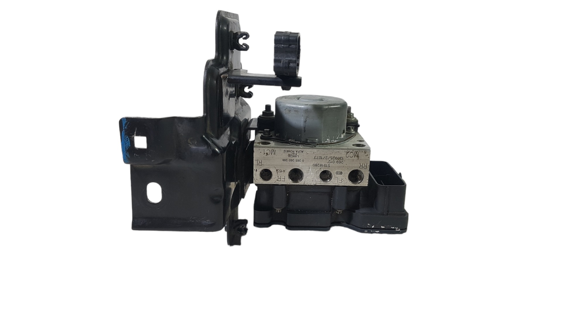 Bomba Abs Fiat Strada 2013 1.8 Etorq Locker Dualogic Usado