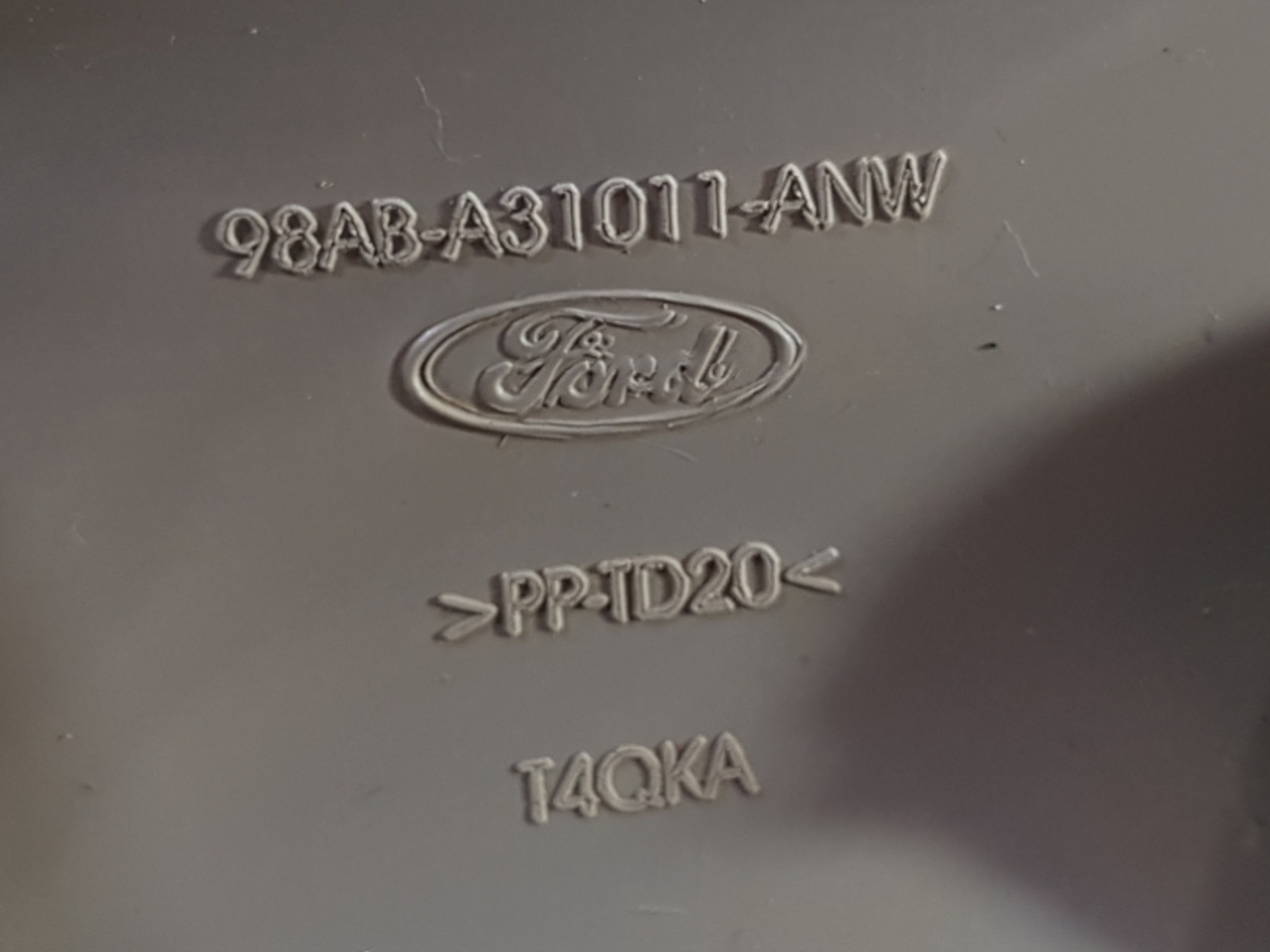 Acabamento Superior Coluna C Esquerda Ford Focus 2009 4