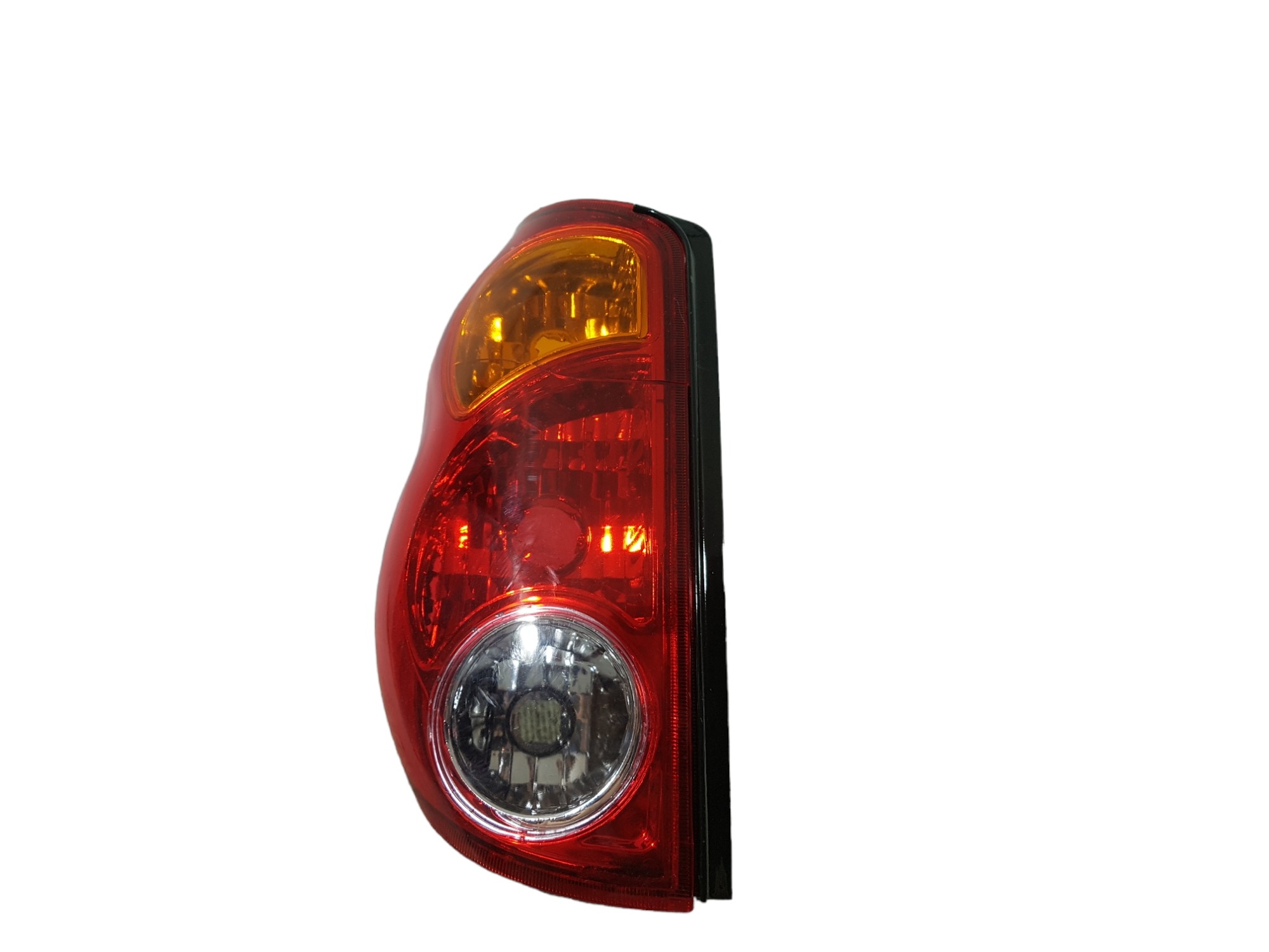 Lanterna Esquerda Mitsubishi L200 2011 Paralelo Detalhe