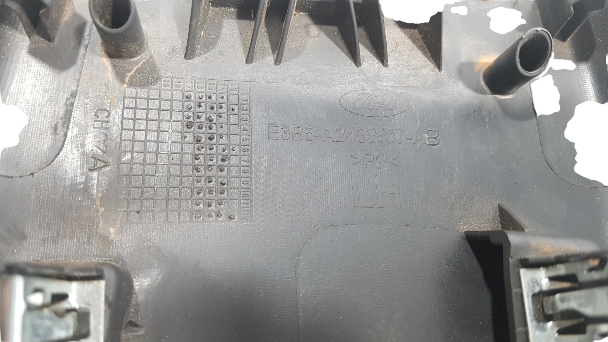 Acabamento Coluna Central Ford Ka 2020 Original Usado 9